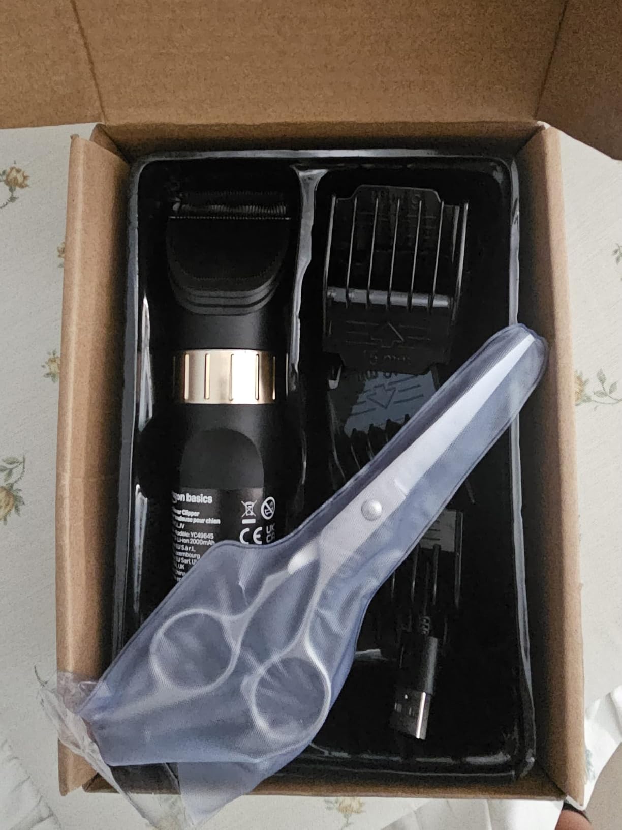 Amazon Basics tosatrici per cani ricaricabile silenziosa USB