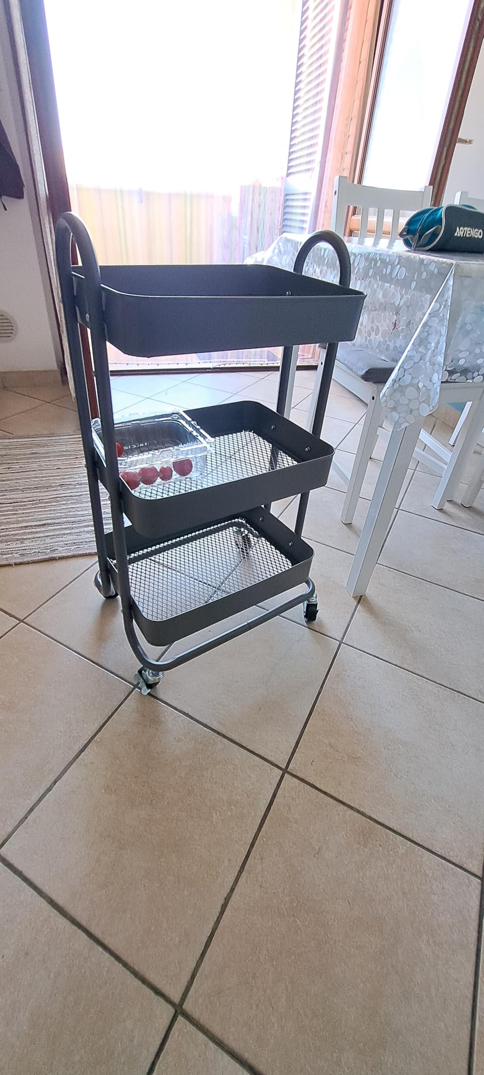 Amazon Basics Carrello 3 Ripiani con Ruote Rosa Antico Metallo