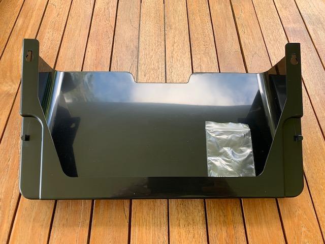 Amazon Basics organizer muro A4 nero 3 ripiani 33x38 cm