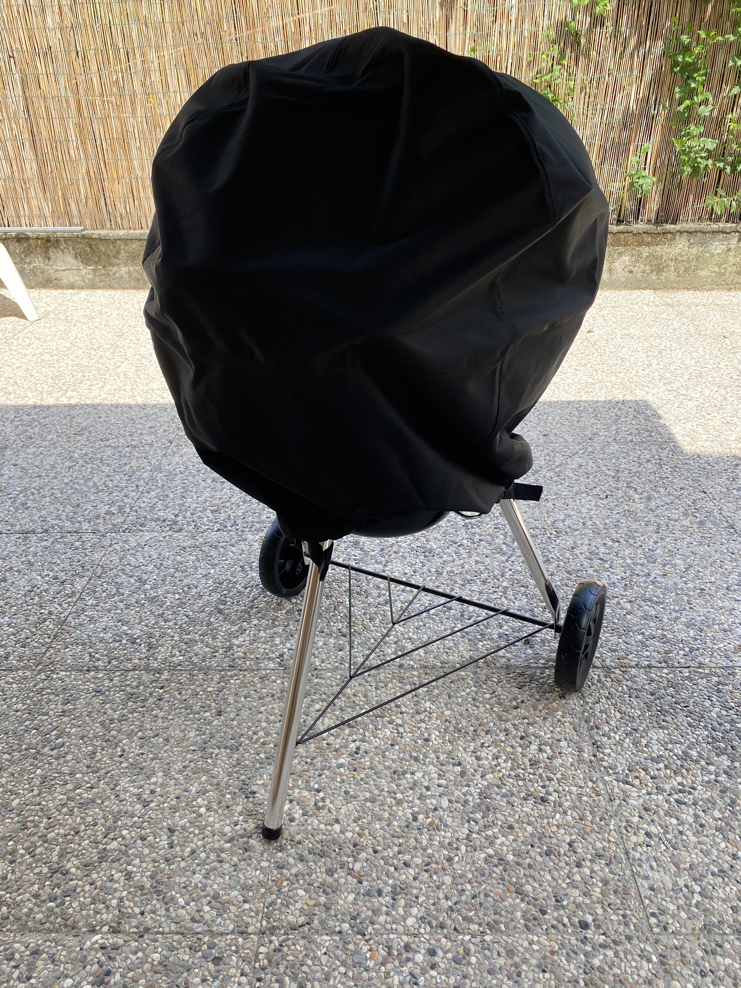 AmazonBasics telo barbecue cupola 71x71x96 nero impermeabile