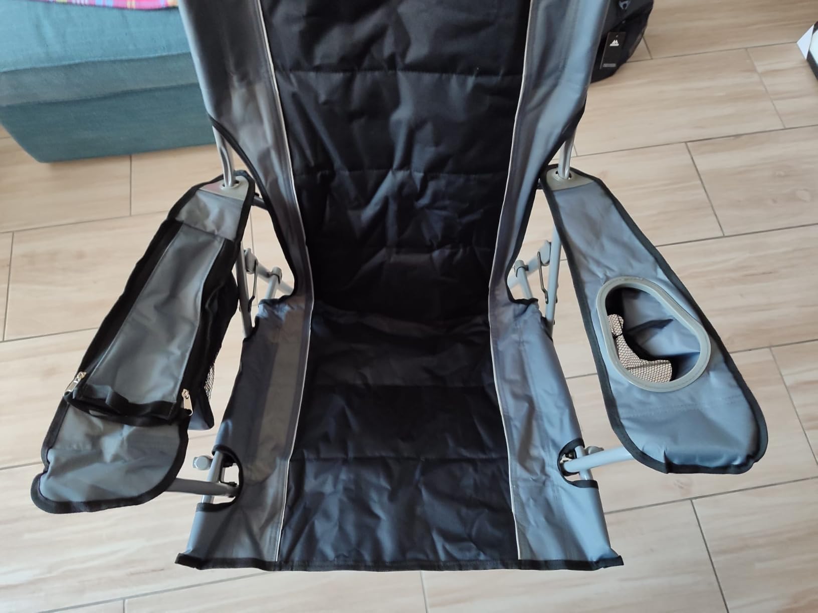 AmazonBasics sedia campeggio oversize pieghevole nero grigio