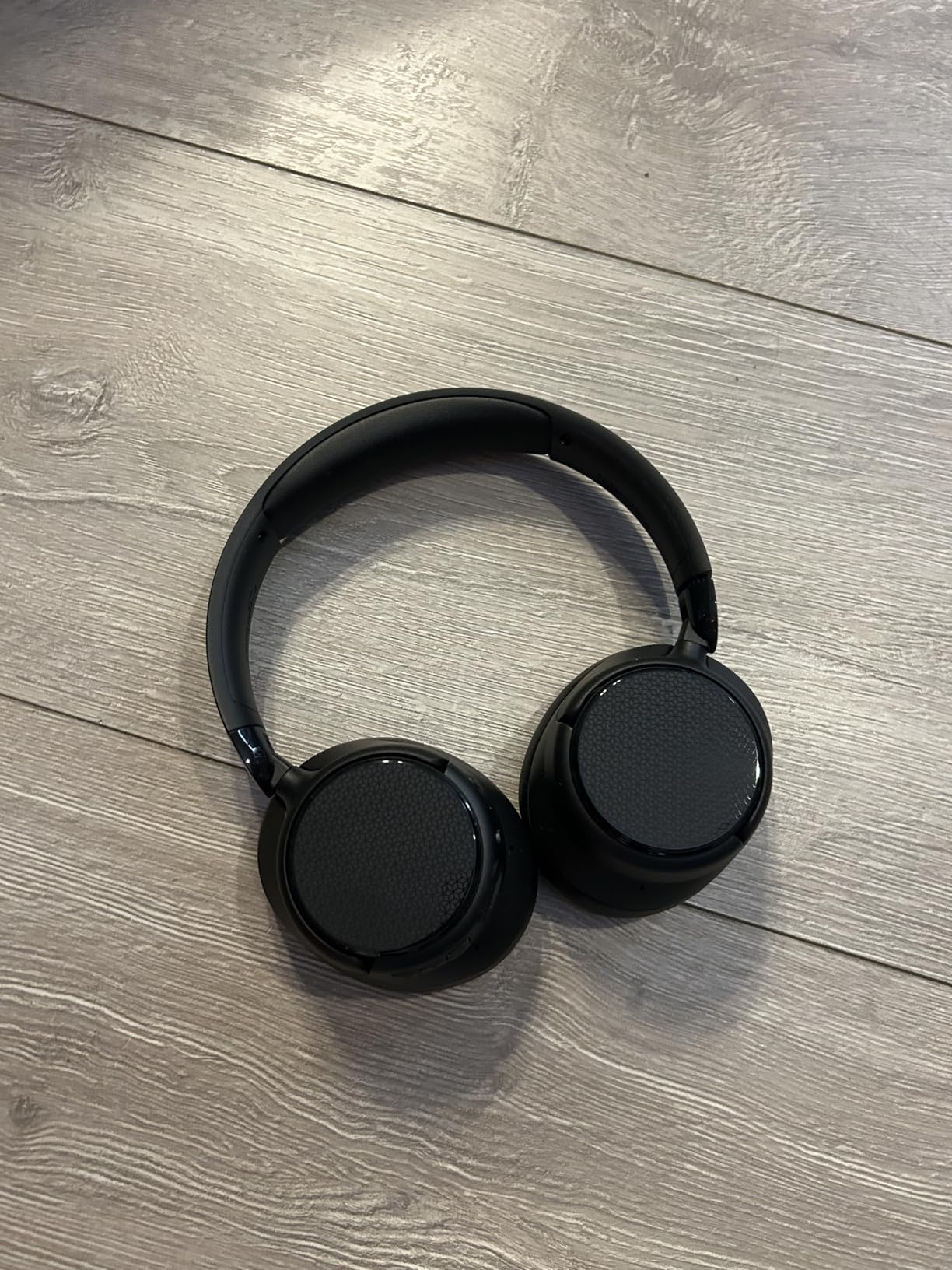 Amazon Basics Cuffie Wireless Bluetooth 5.3 ANC Nere 35 Ore