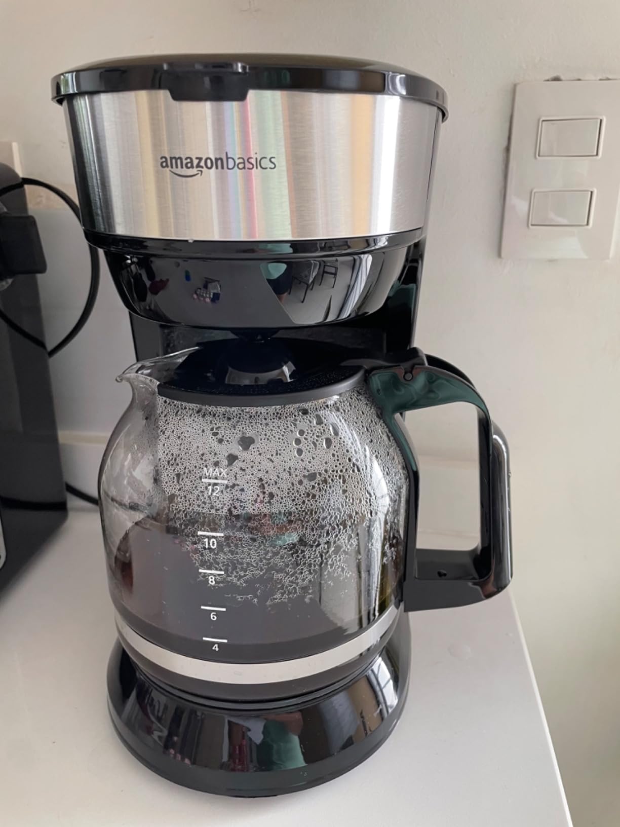 Amazon Basics Caffettiera 12 Tazze Acciaio Nero Filtro