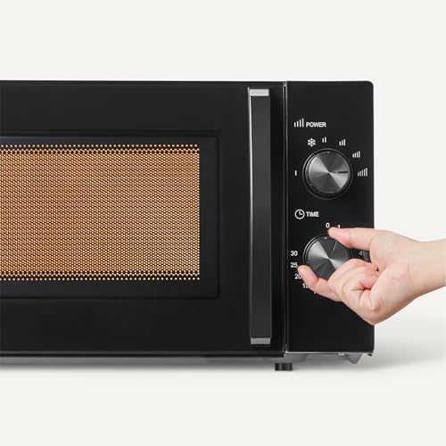 Amazon Basics Forno a Microonde 700W 20L Nero Scongelamento