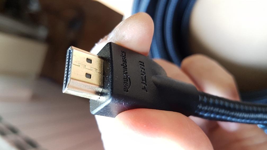 Amazon Basics cavo HDMI intrecciato 0,9 m nero 4K
