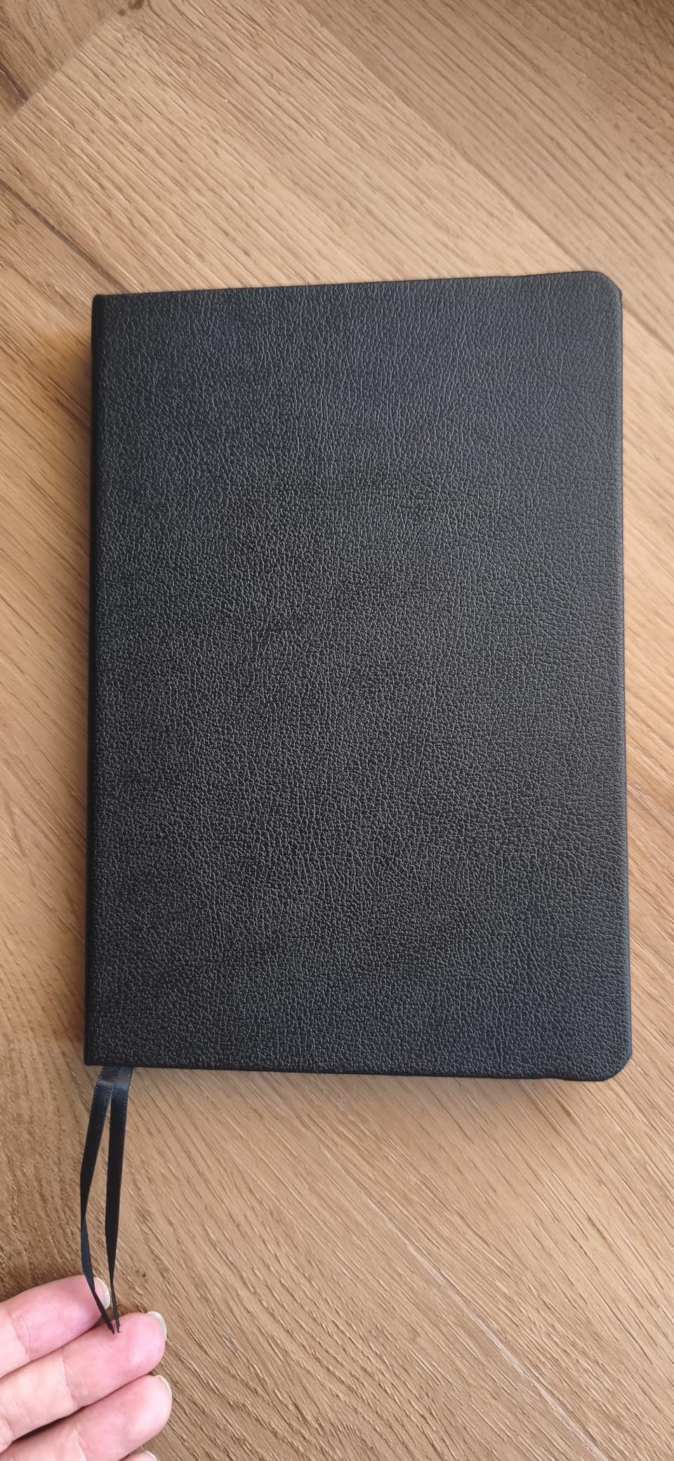 AmazonBasics Taccuino A righe A5 Blu Navy 240 Pagine
