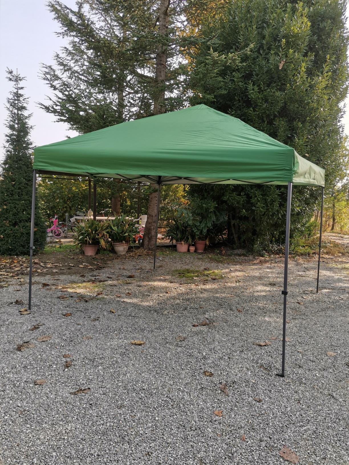 Amazon Basics 3x3M Gazebo Pop Up Verde Impermeabile