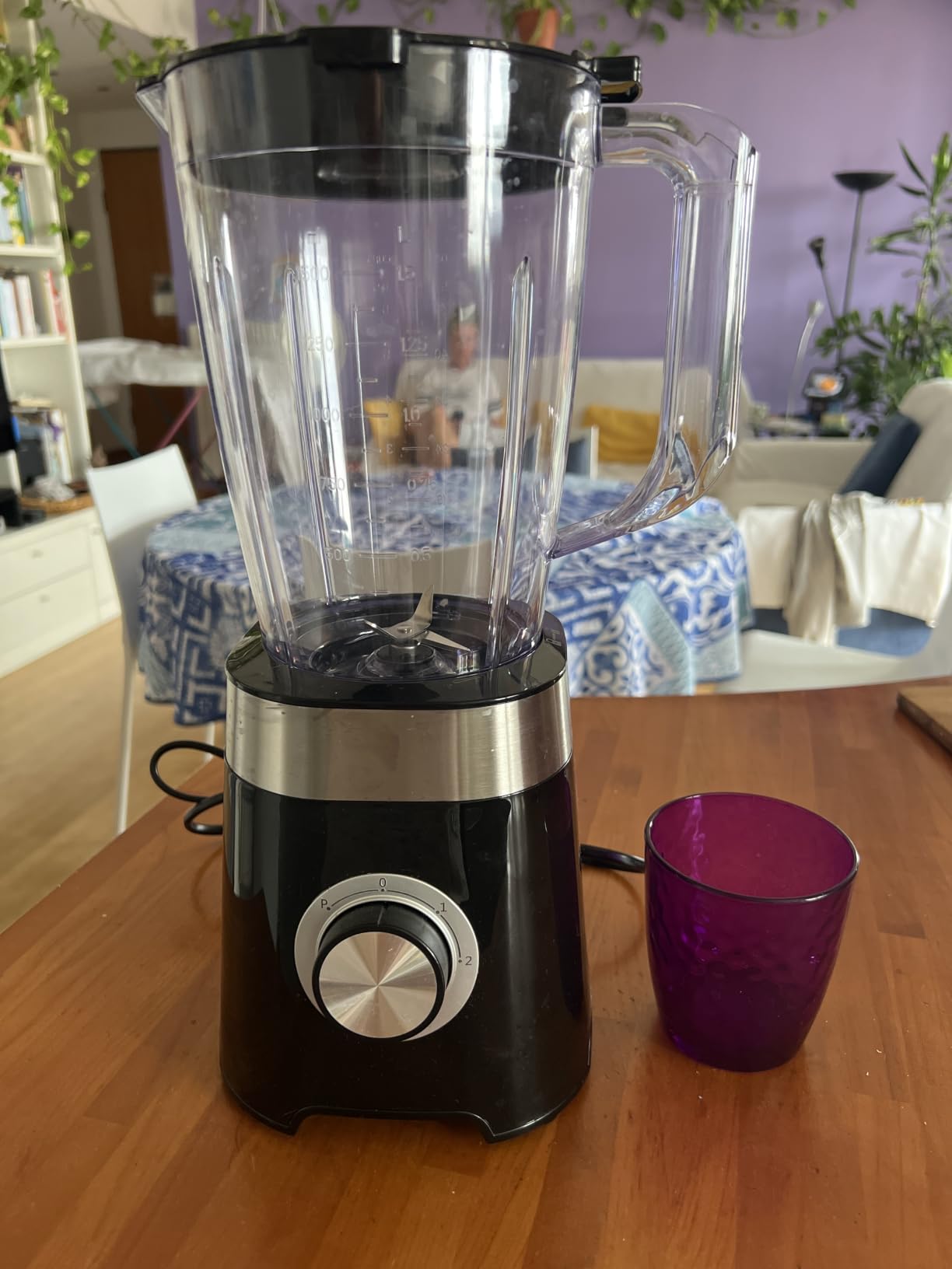 AmazonBasics frullatore 600W 1,5 L nero trita ghiaccio