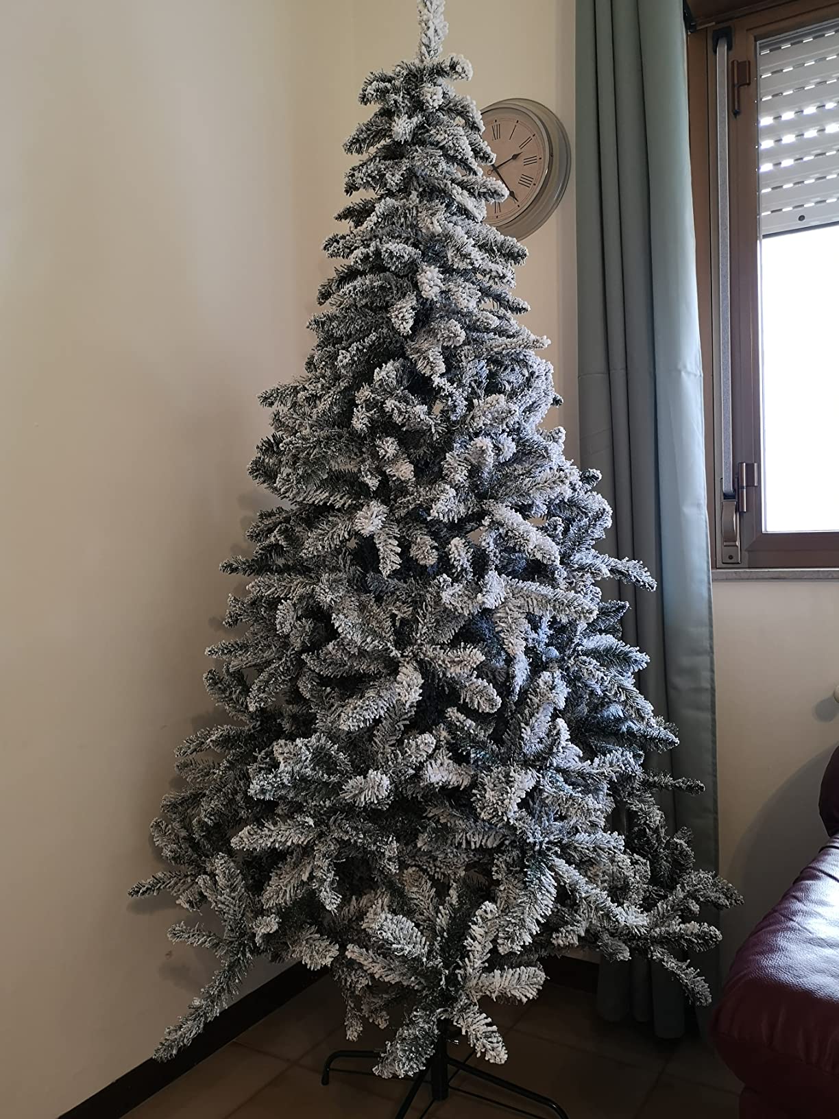 Amazon Basics Albero Natale Innevato 180 cm 618 Rami