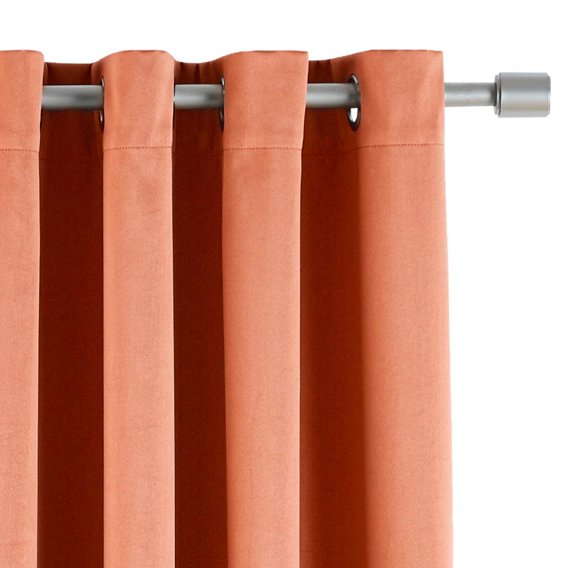 Amazon Basics Theatre Grade tende 132x160 cm terracotta oscuranti 2pz