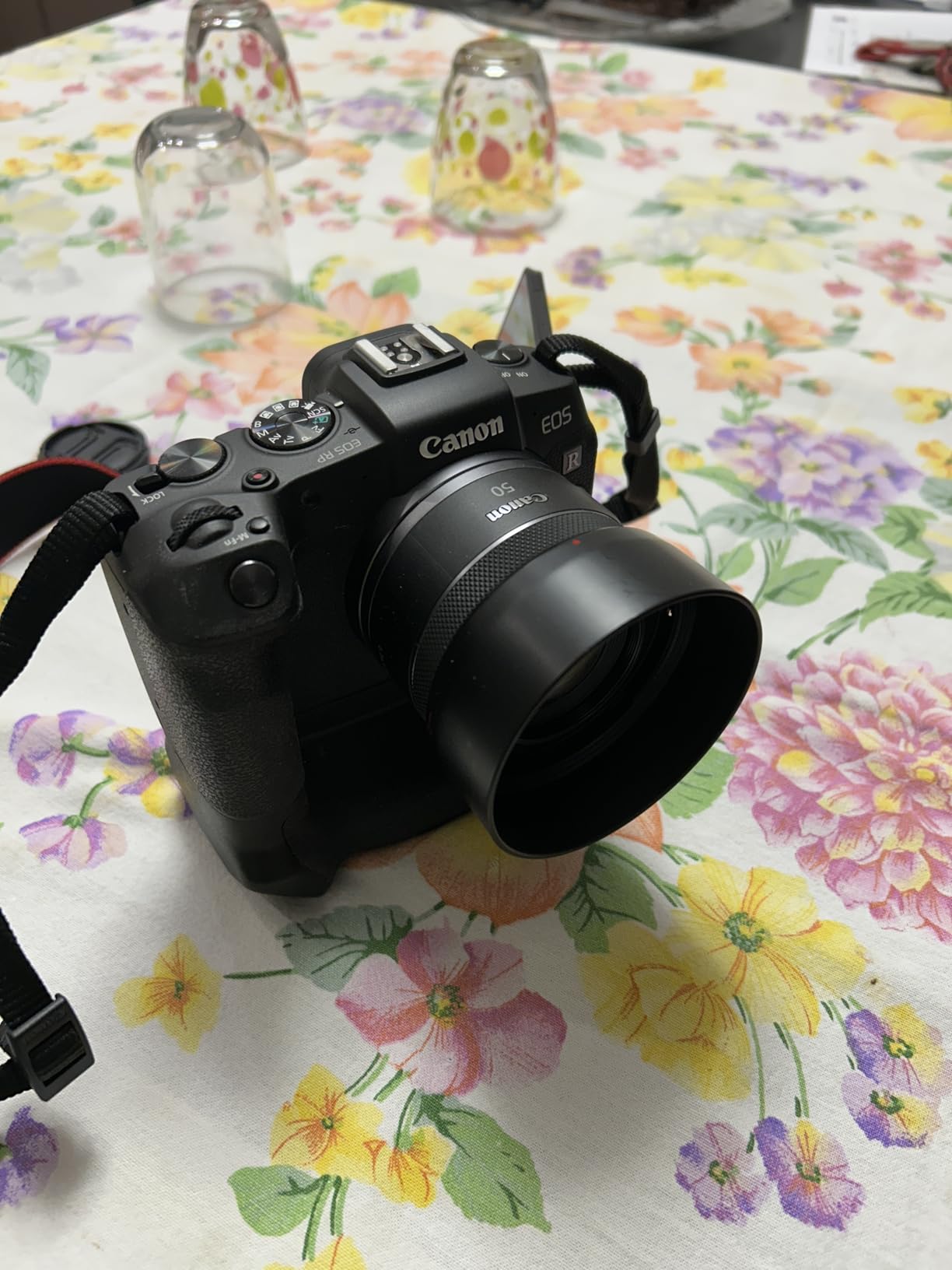 Amazon Basics Borsa Fotocamera SLR Fondina Nera Impermeabile