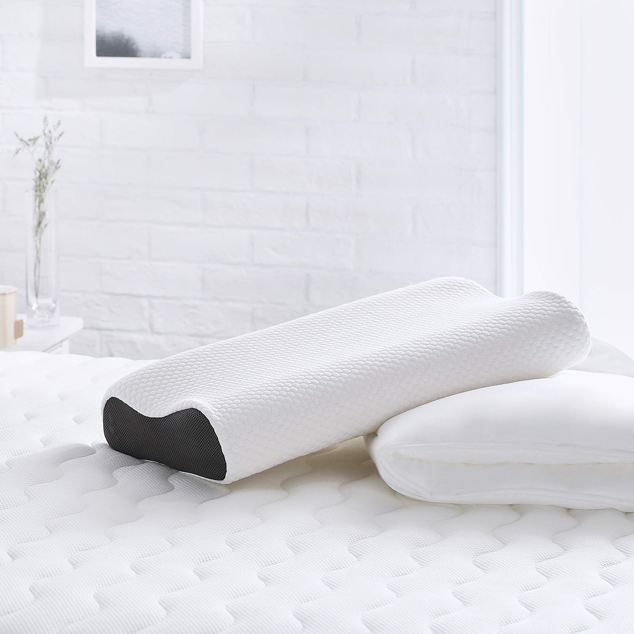 Amazon Basics Cuscino Memory Foam Cervicale 60x35 Regolabile