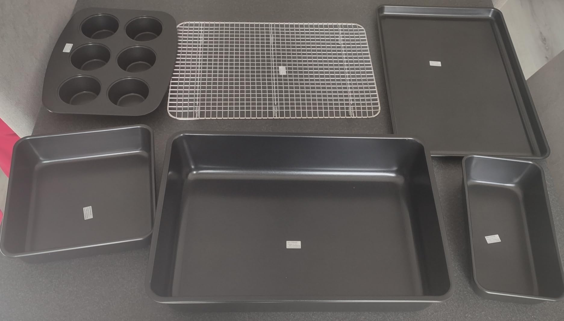 Amazon Basics set teglie antiaderenti 6 pezzi forno