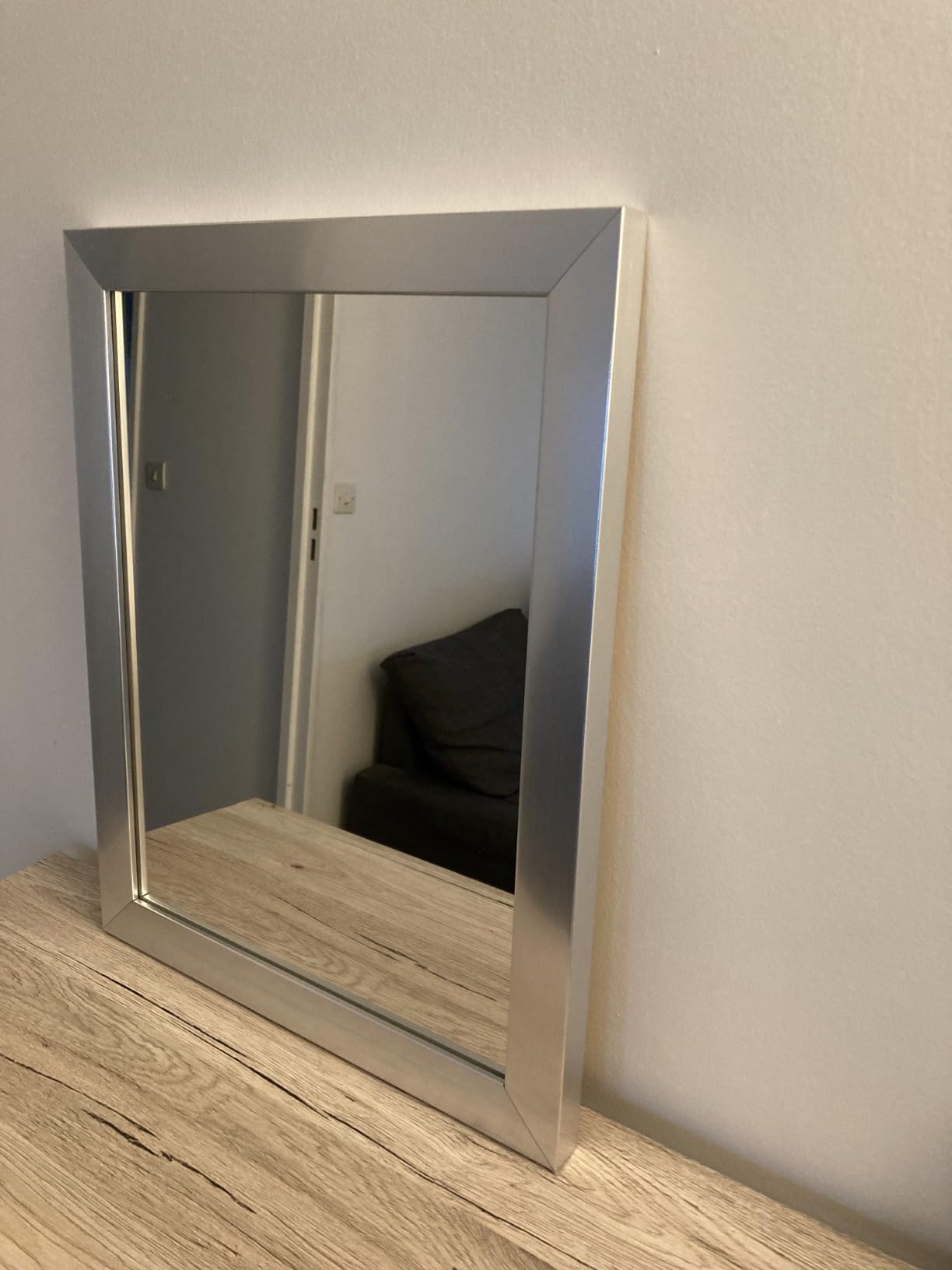 Amazon Basics Specchio da Parete Rettangolare 40,6x50,8 Nichel
