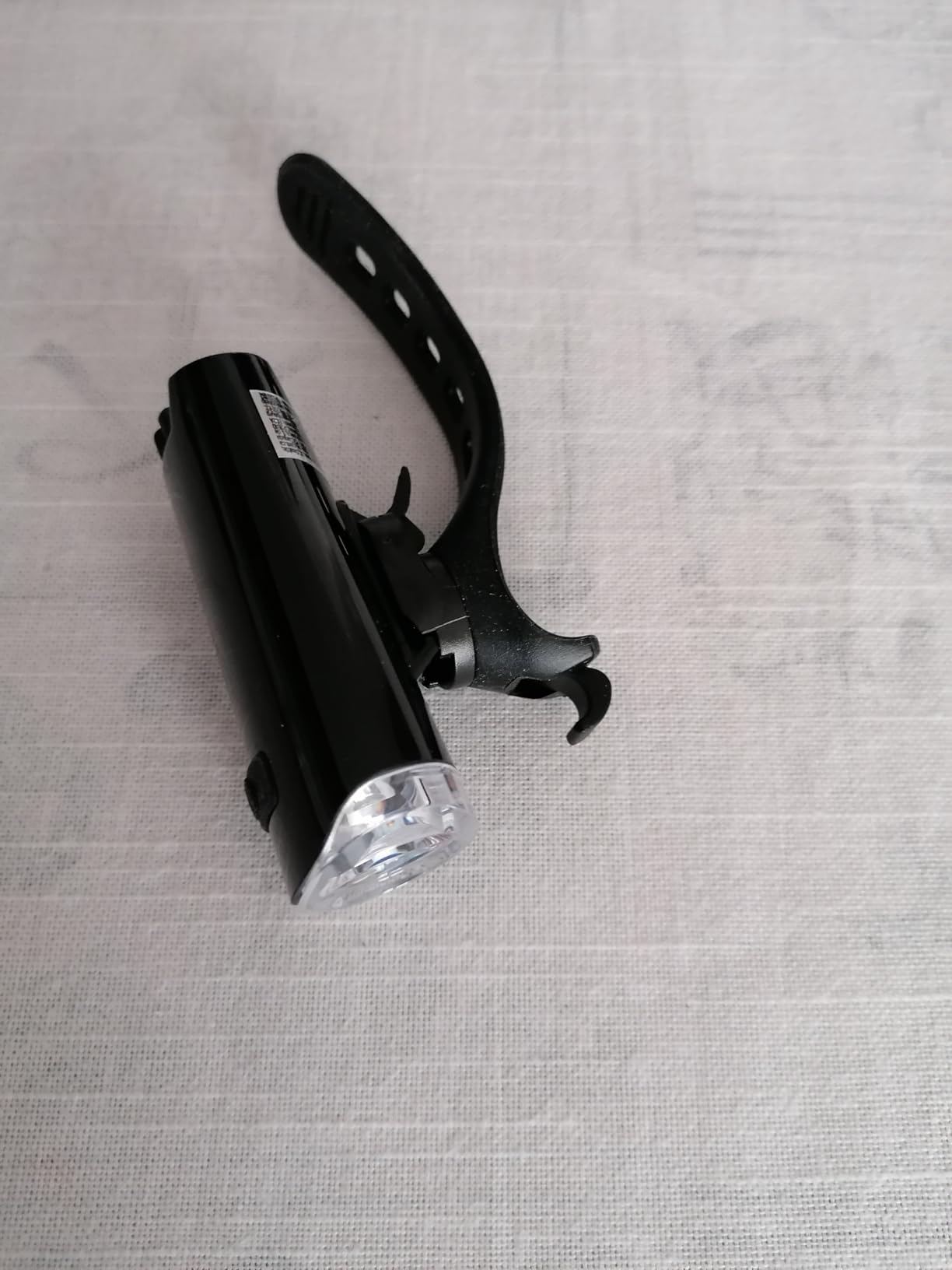 Amazon Basics luci bici LED anteriore posteriore impermeabili