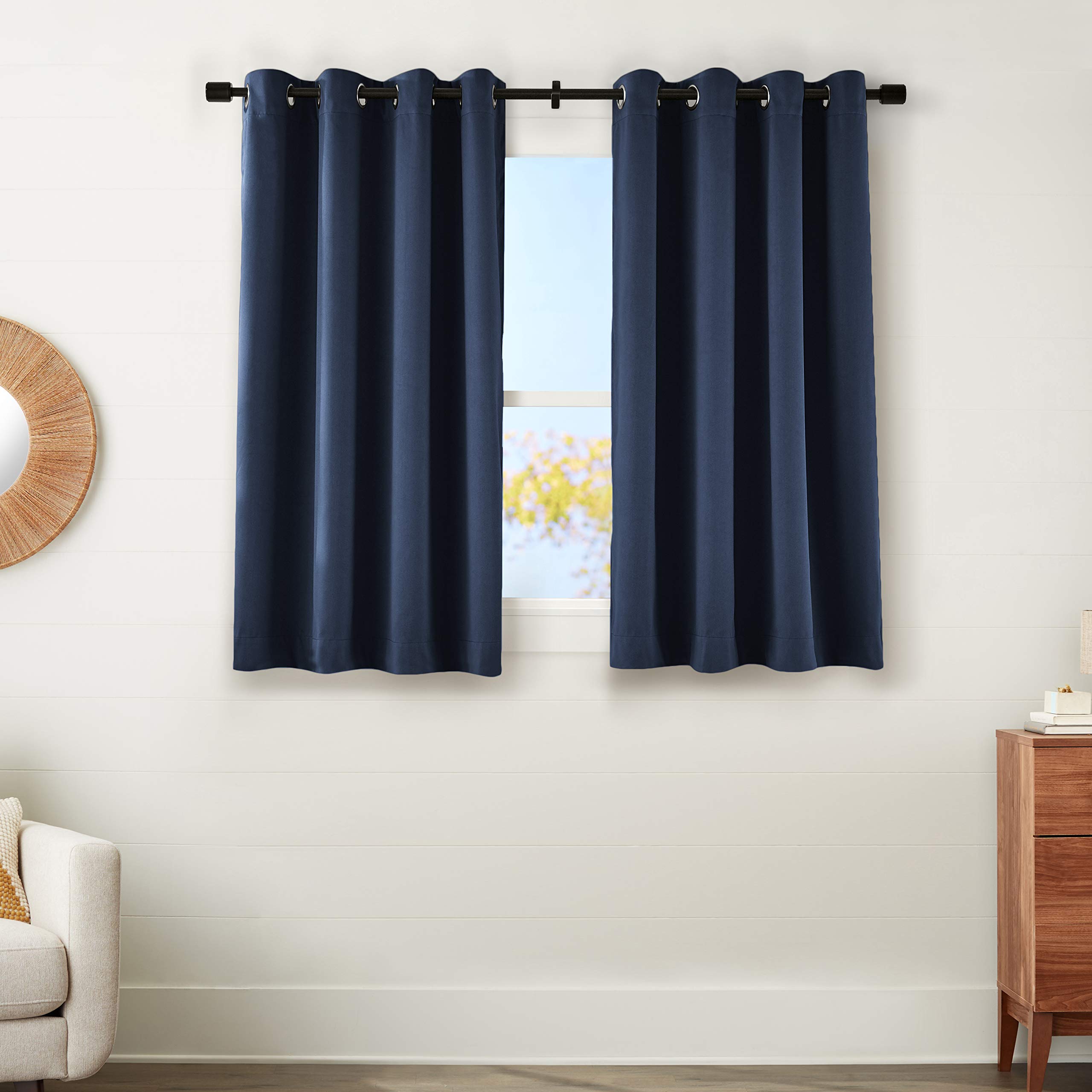 Amazon Basics Theatre Grade tende oscuranti 132x160 blu navy 2 pezzi termiche