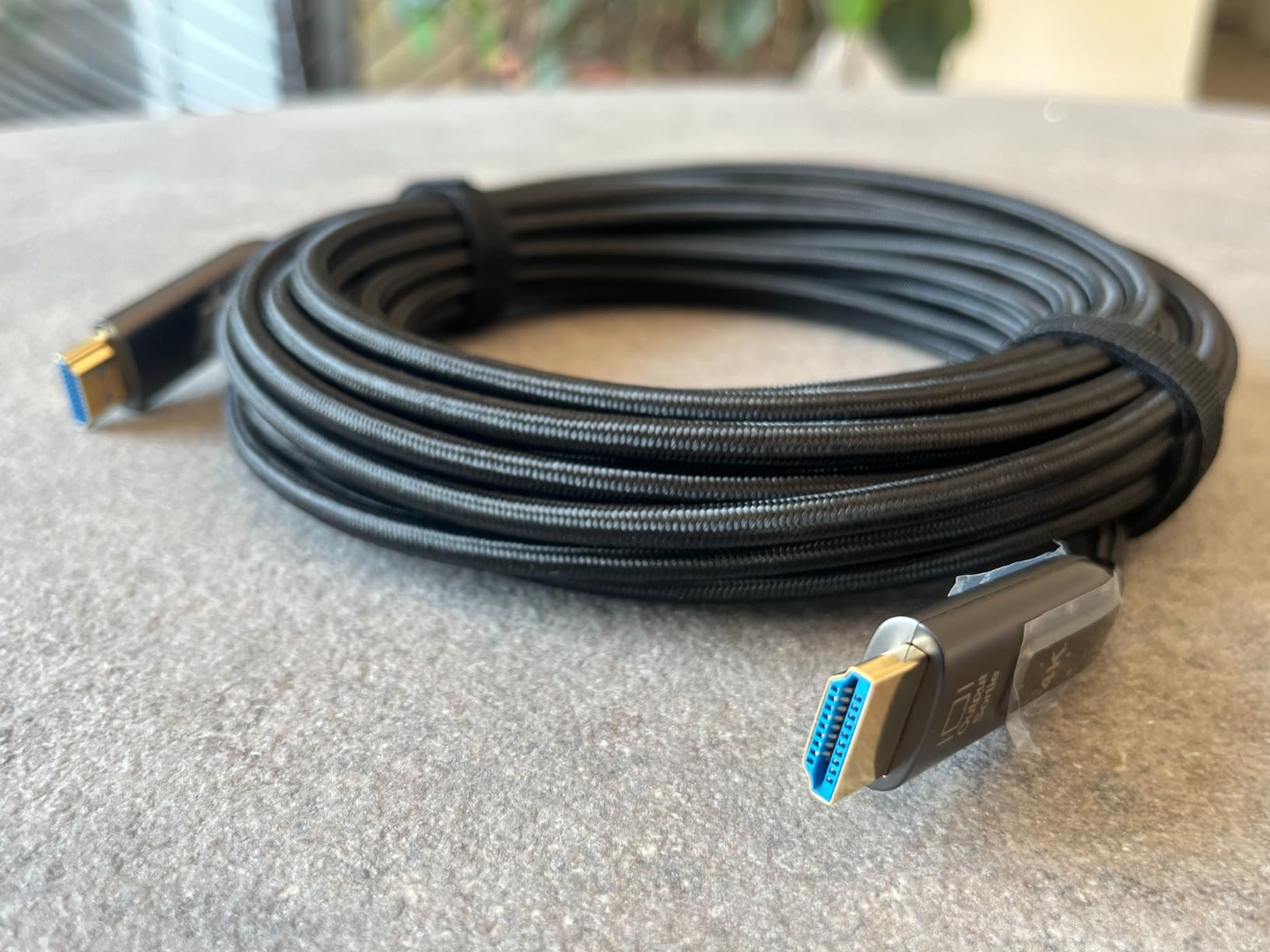 Amazon Basics cavo HDMI 4K 10 m fibra ottica nero