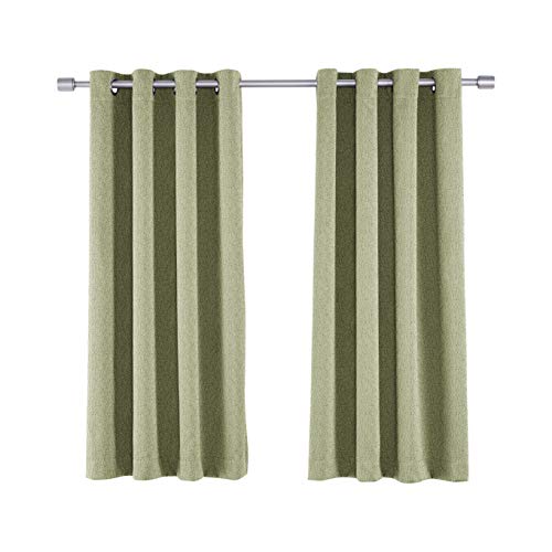 Amazon Basics Theatre Grade tende 132x160 cm verde oscuranti 2 pezzi