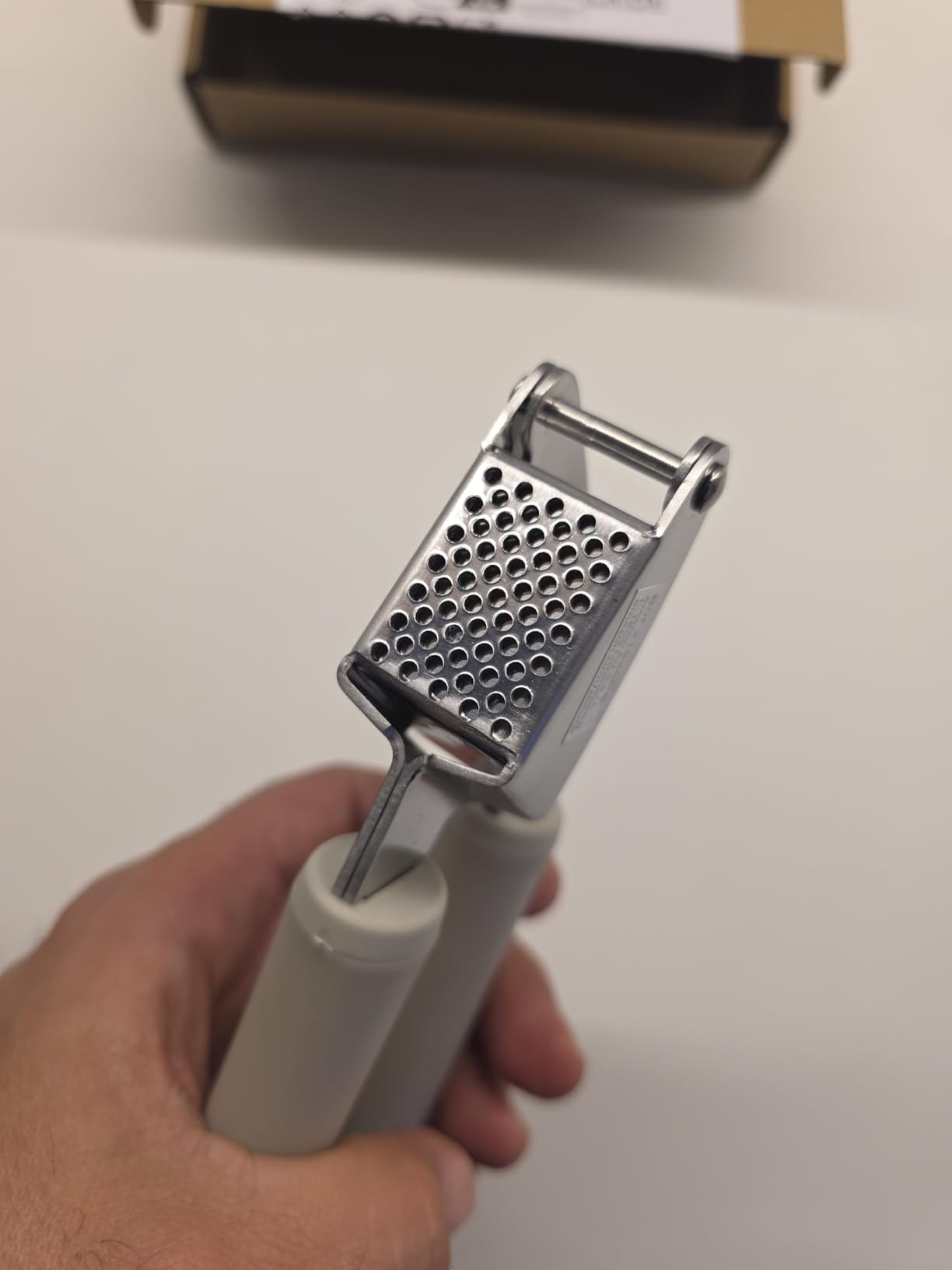 Amazon Basics spremiaglio acciaio grigio impugnatura morbida