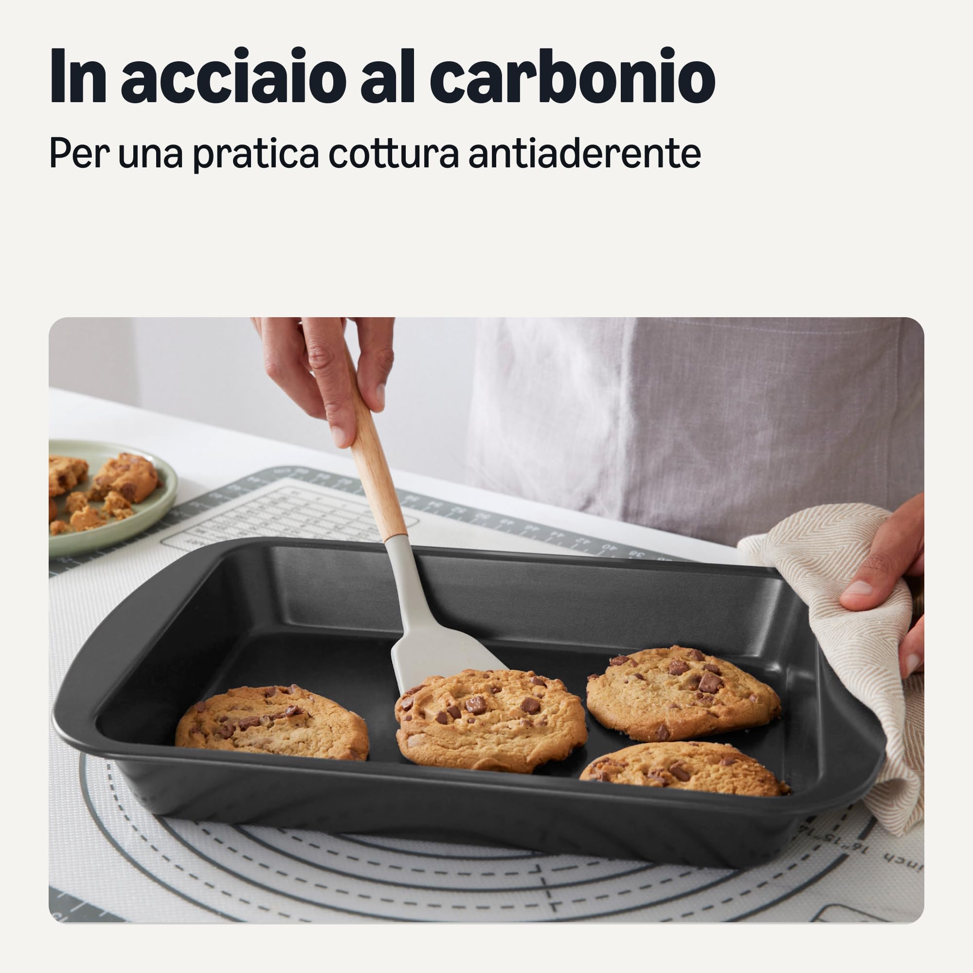 AmazonBasics teglia rettangolare antiaderente 33x23 cm