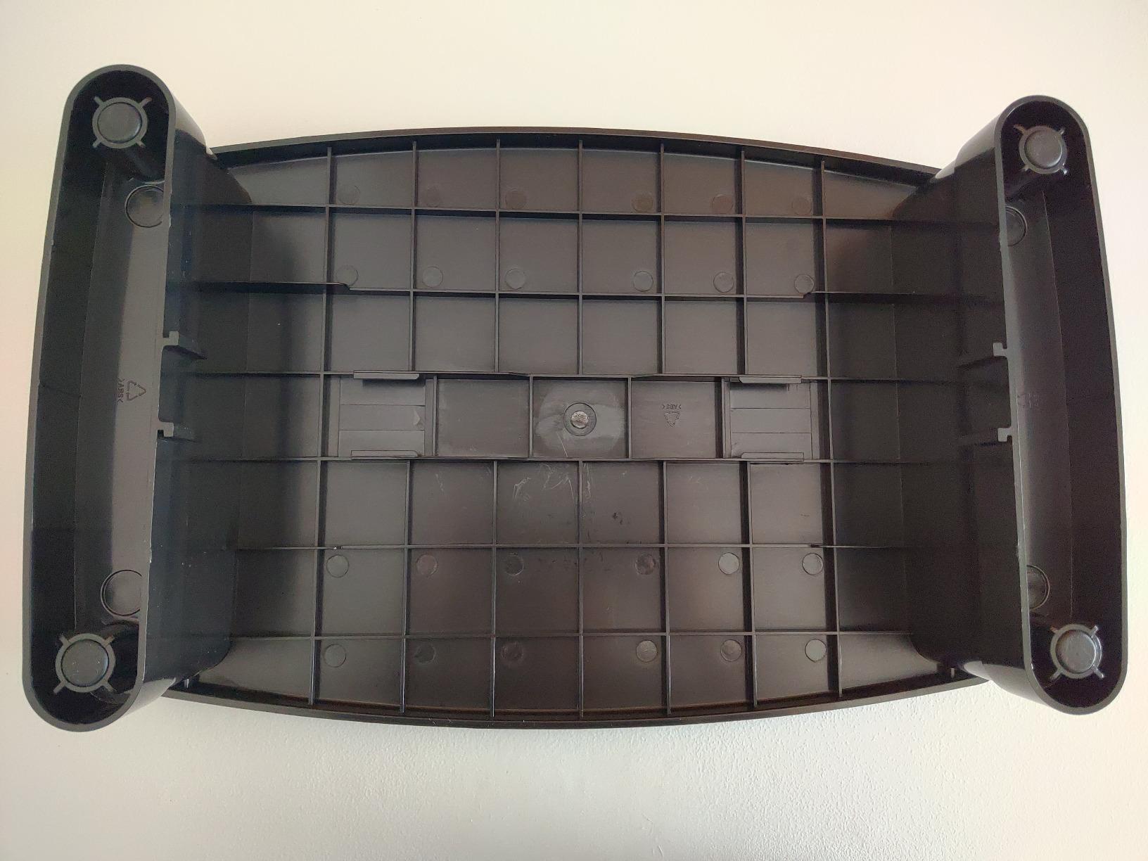 AmazonBasics Supporto Rialzato Monitor Nero 10kg regolabile