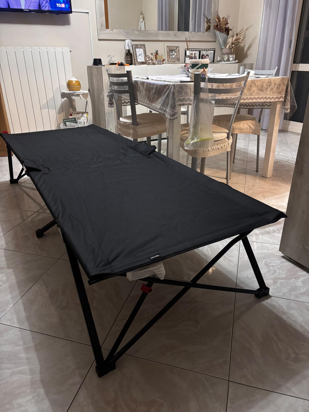 Amazon Basics letto da campeggio pieghevole nero 205 cm acciaio