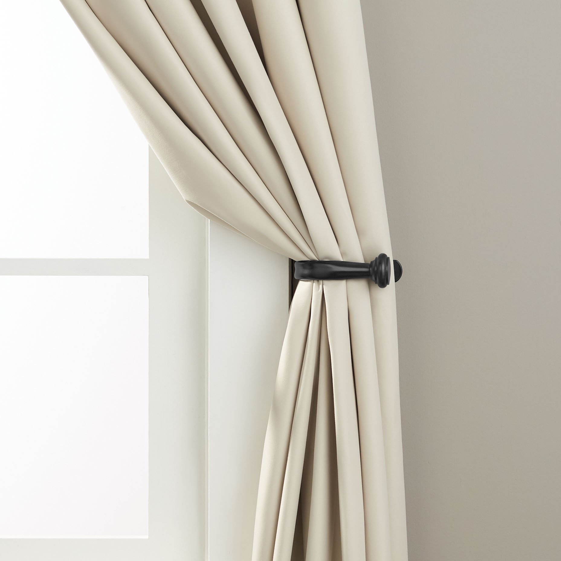 AmazonBasics Set 2 Fermatenda Nero Metallo Parete