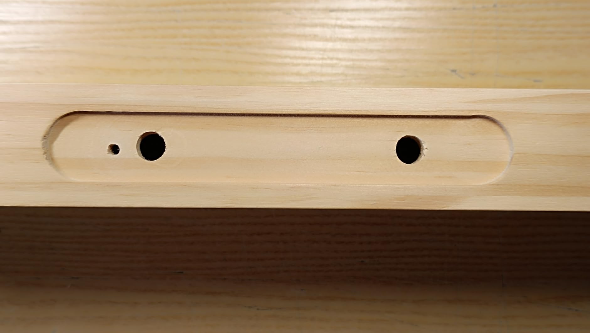 AmazonBasics Mensole da Parete Pino 40,1 cm 3 Pezzi con Staffe