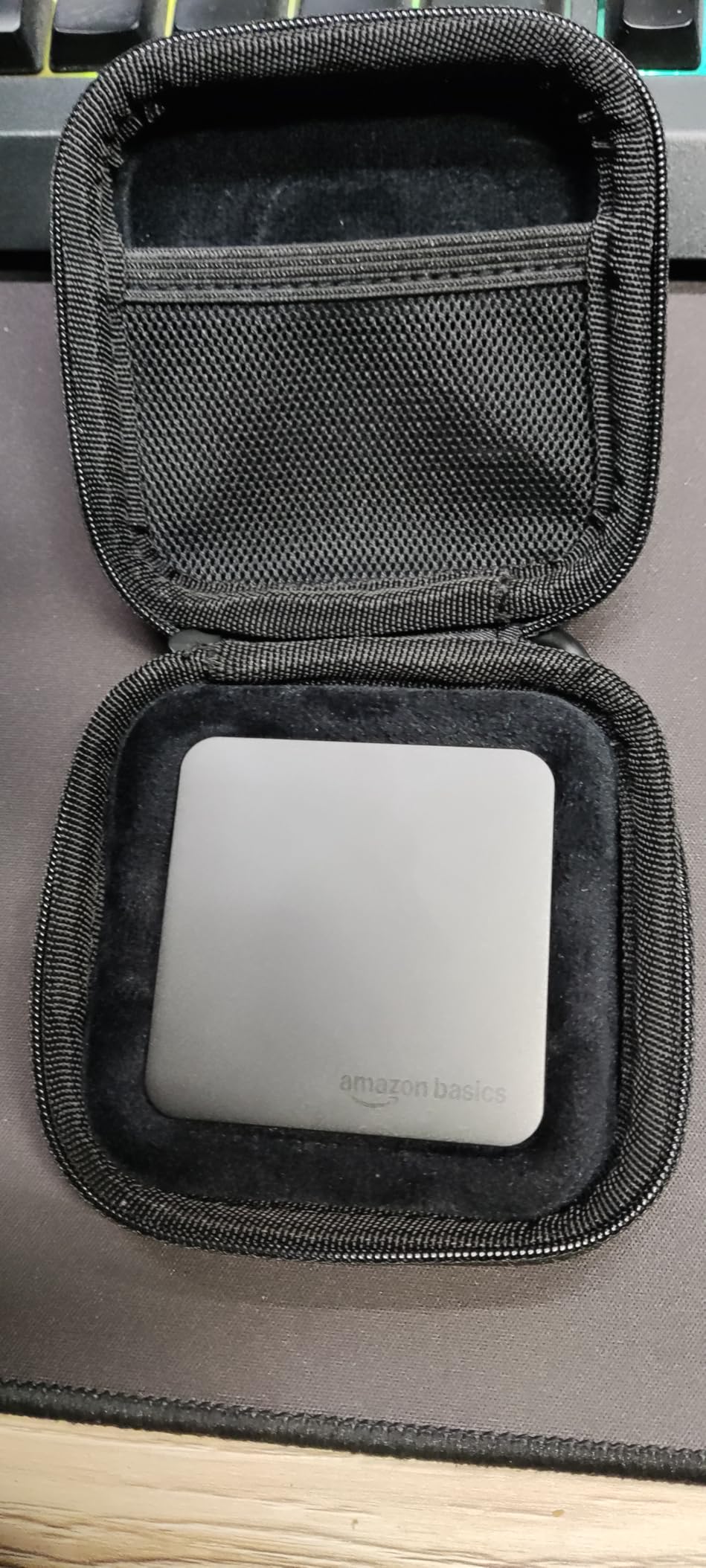 AmazonBasics SSD esterno 1TB 2000MB/s USB 3.2 nero IP65