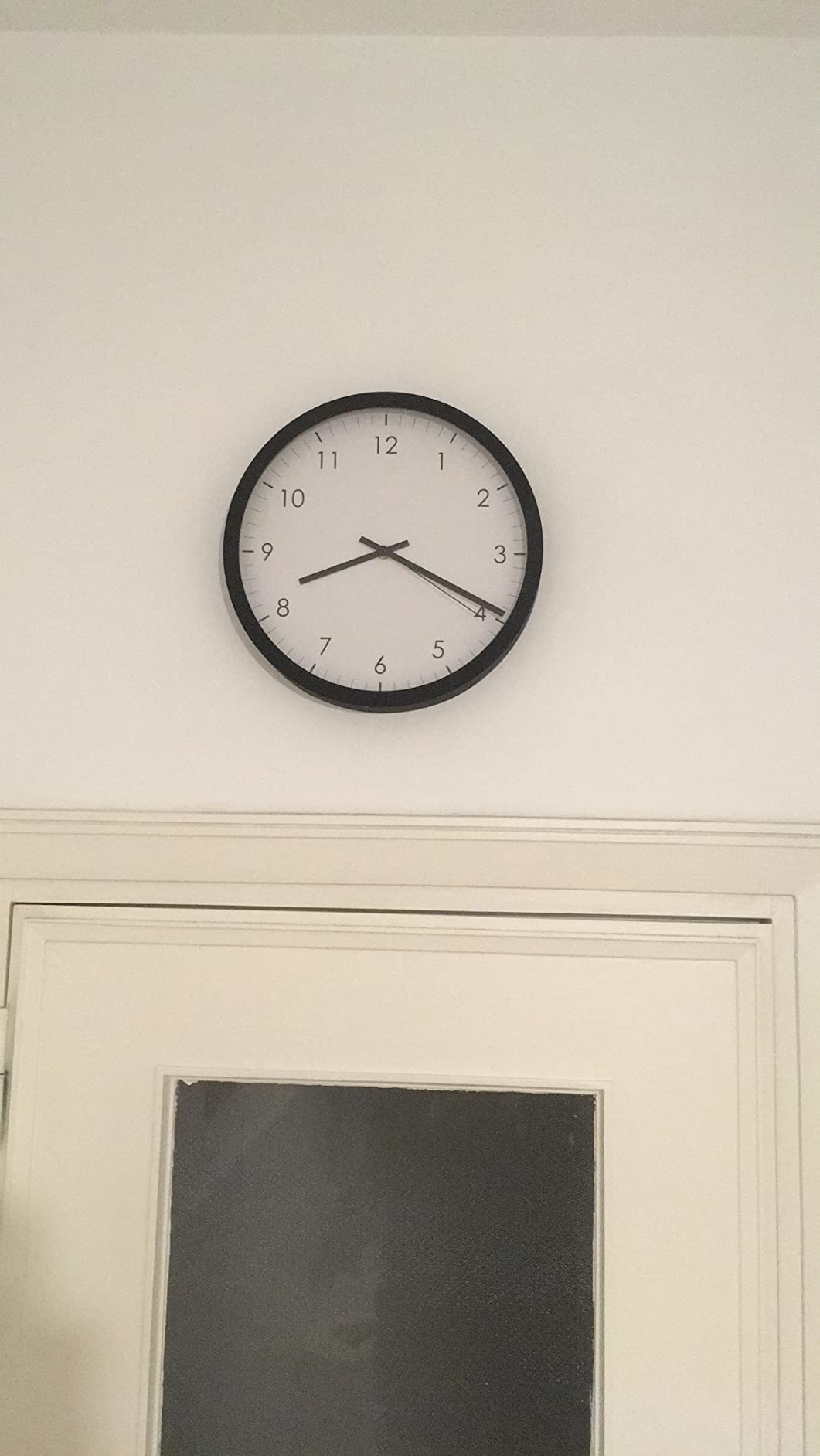 Amazon Basics Orologio da Parete 30 cm Nero Silenzioso