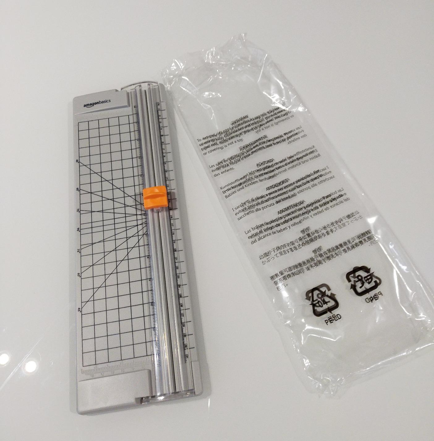 Amazon Basics Taglierina a Rullo 30,5 cm Lama Autoaffilante