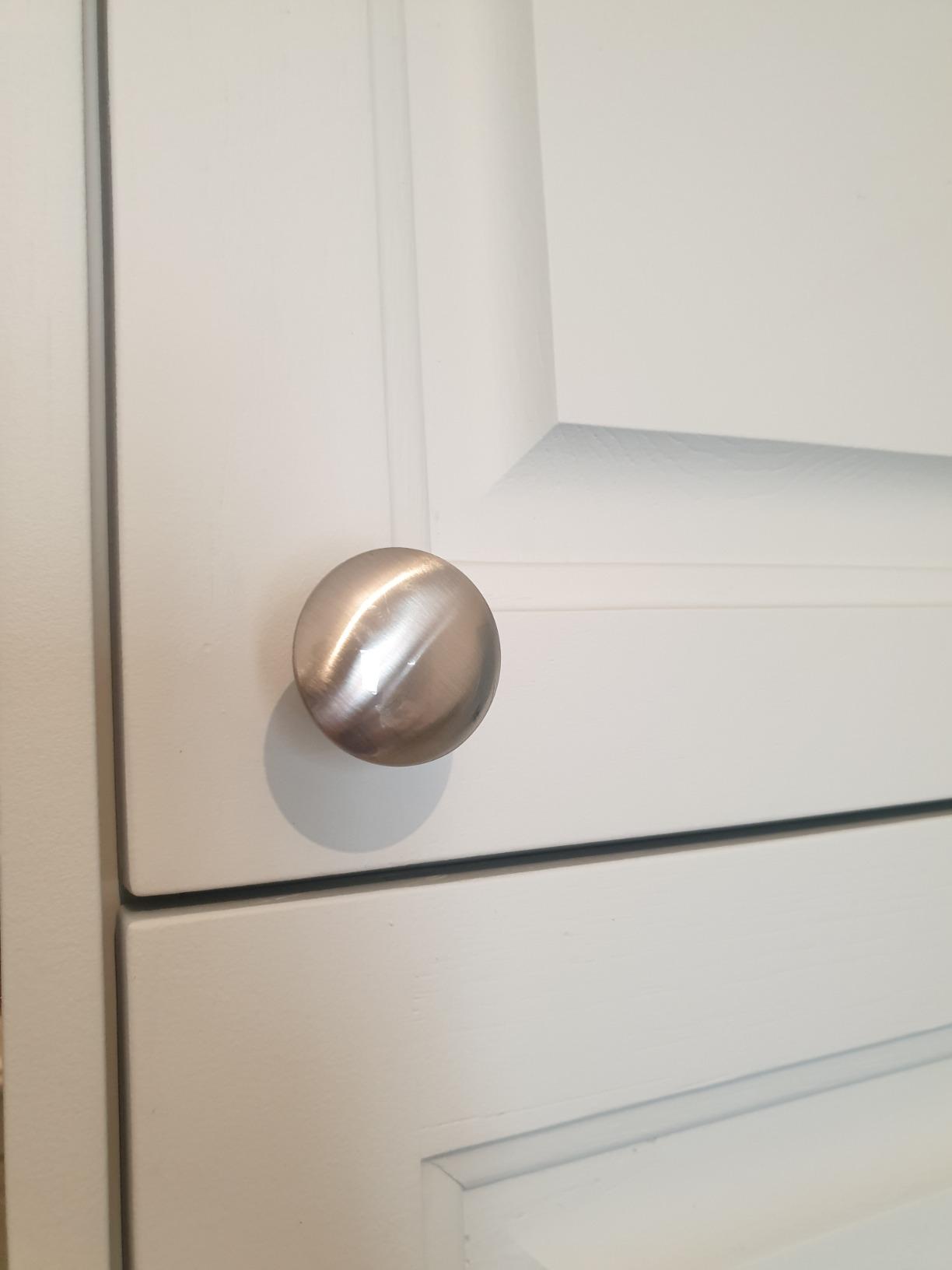 Amazon Basics pomelli mobili tondi neri 30 mm 10 pezzi