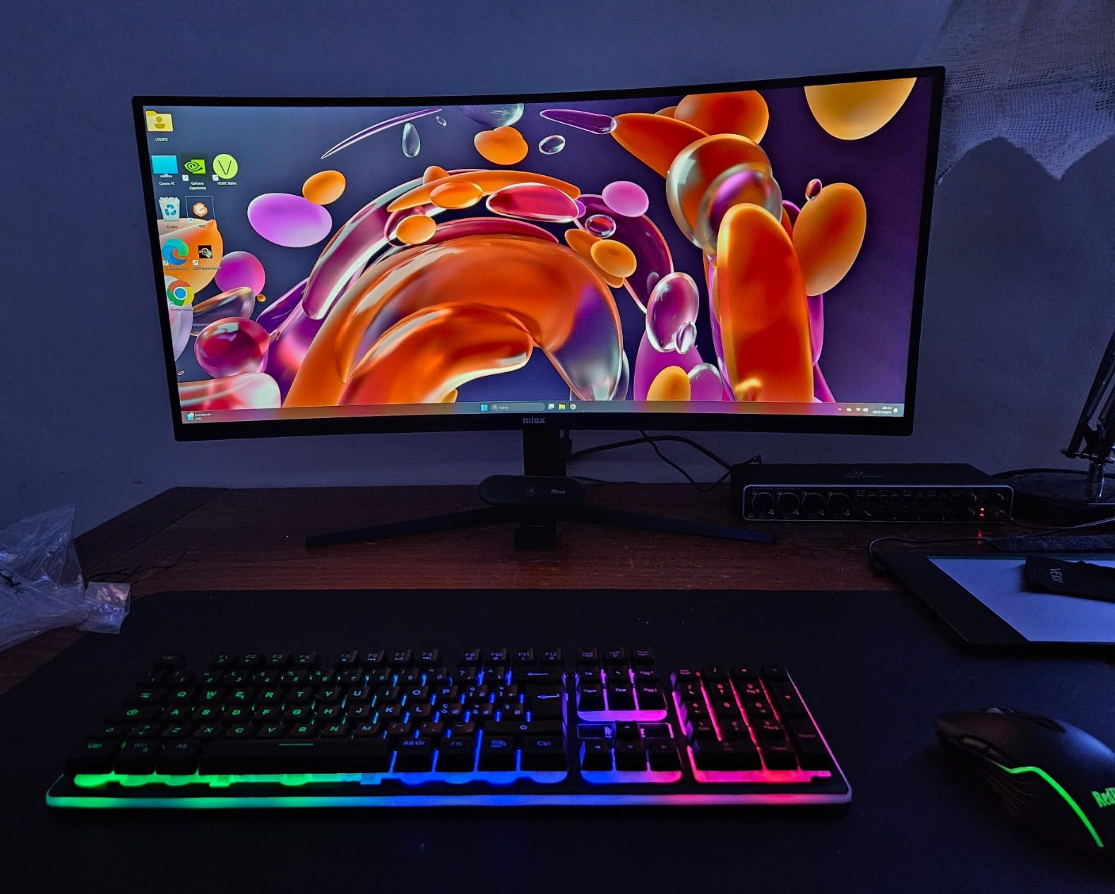 RedThunder K10 Set Tastiera Mouse Wireless RGB Nero IT
