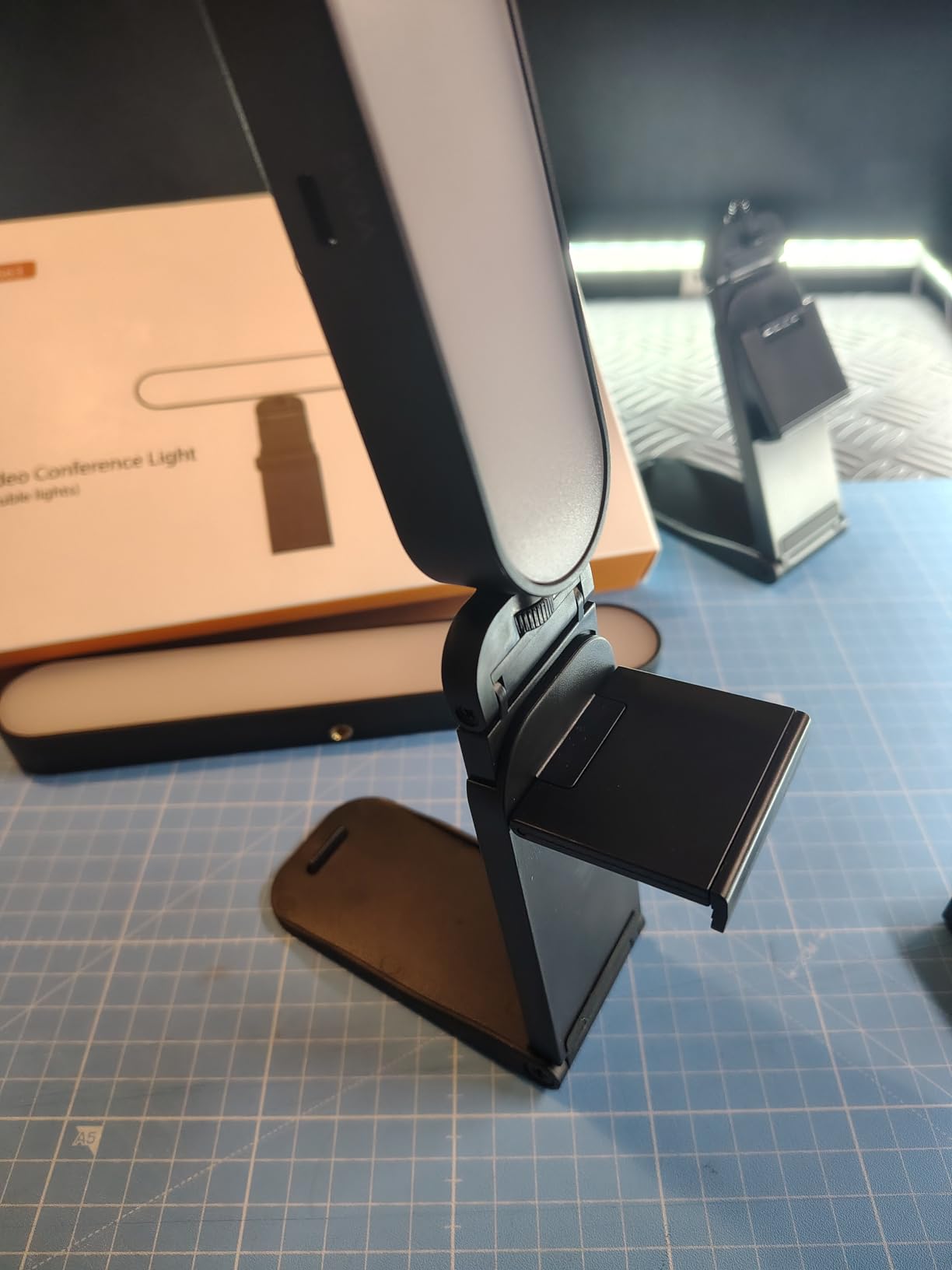 RealPlus luce video LED con supporto 1 pezzo luce morbida