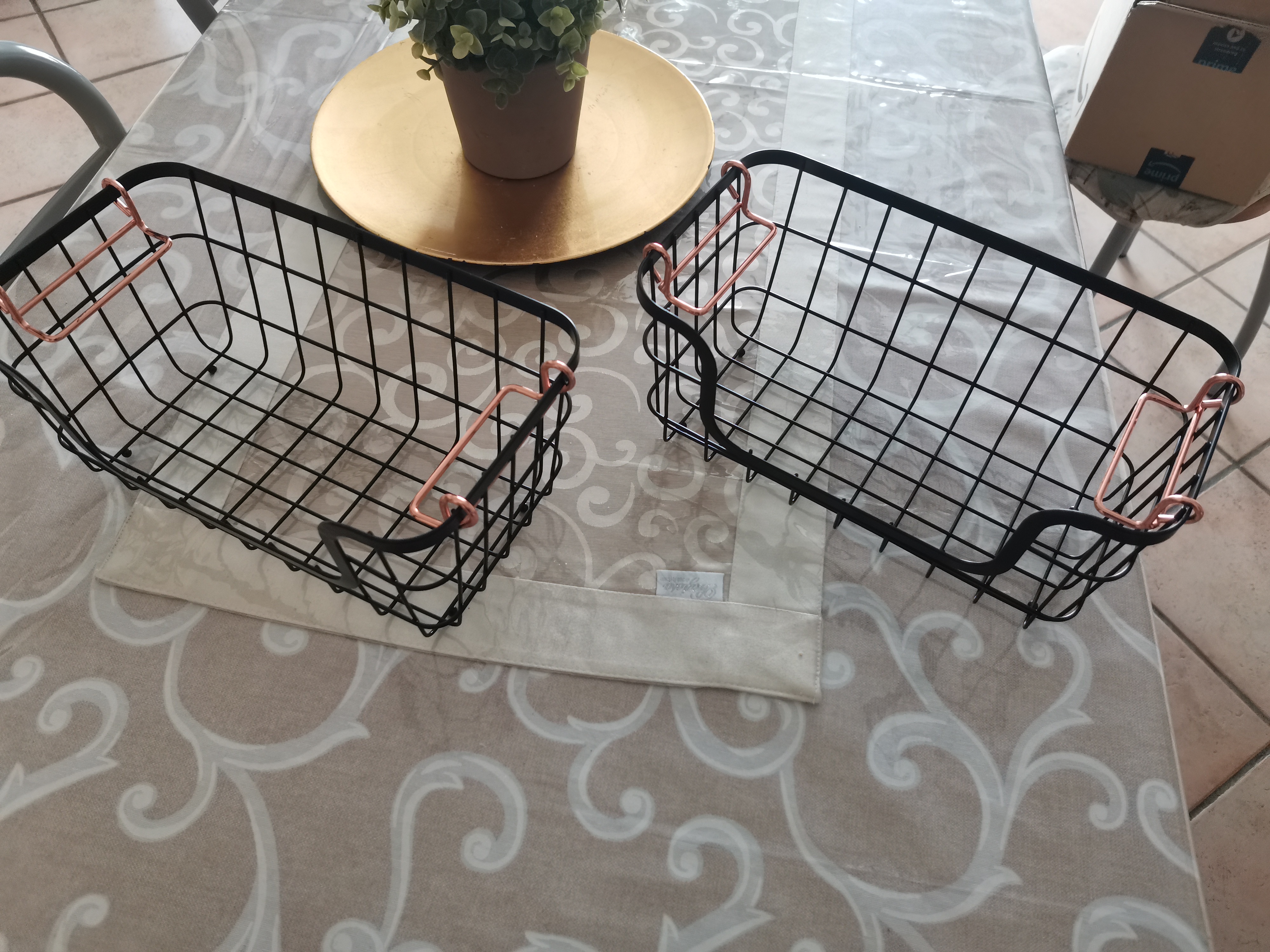Amazon Basics Cesti Metallo Impilabili Neri 2 Pezzi Cucina