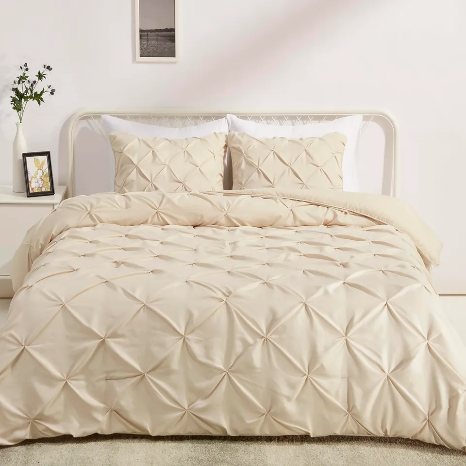 Amazon Basics set copripiumino 3 pezzi beige plissettato