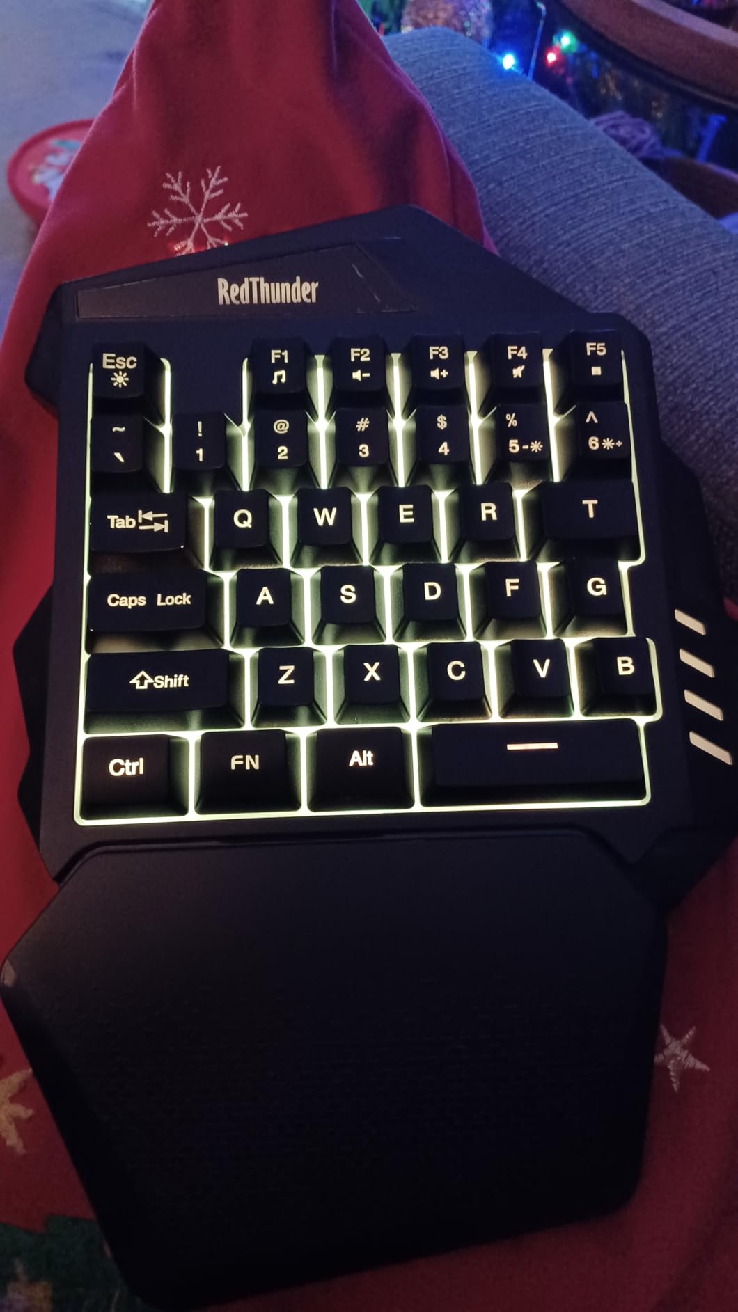 RedThunder G60 Tastiera Gaming a Una Mano Wireless Nera RGB
