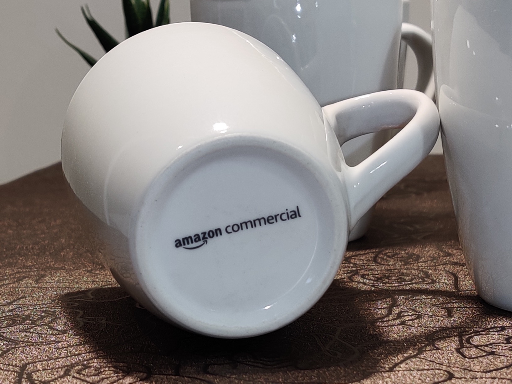 Amazon Basics Tazze Porcellana 355 ml Set 12 Pezzi Bianche Impilabili