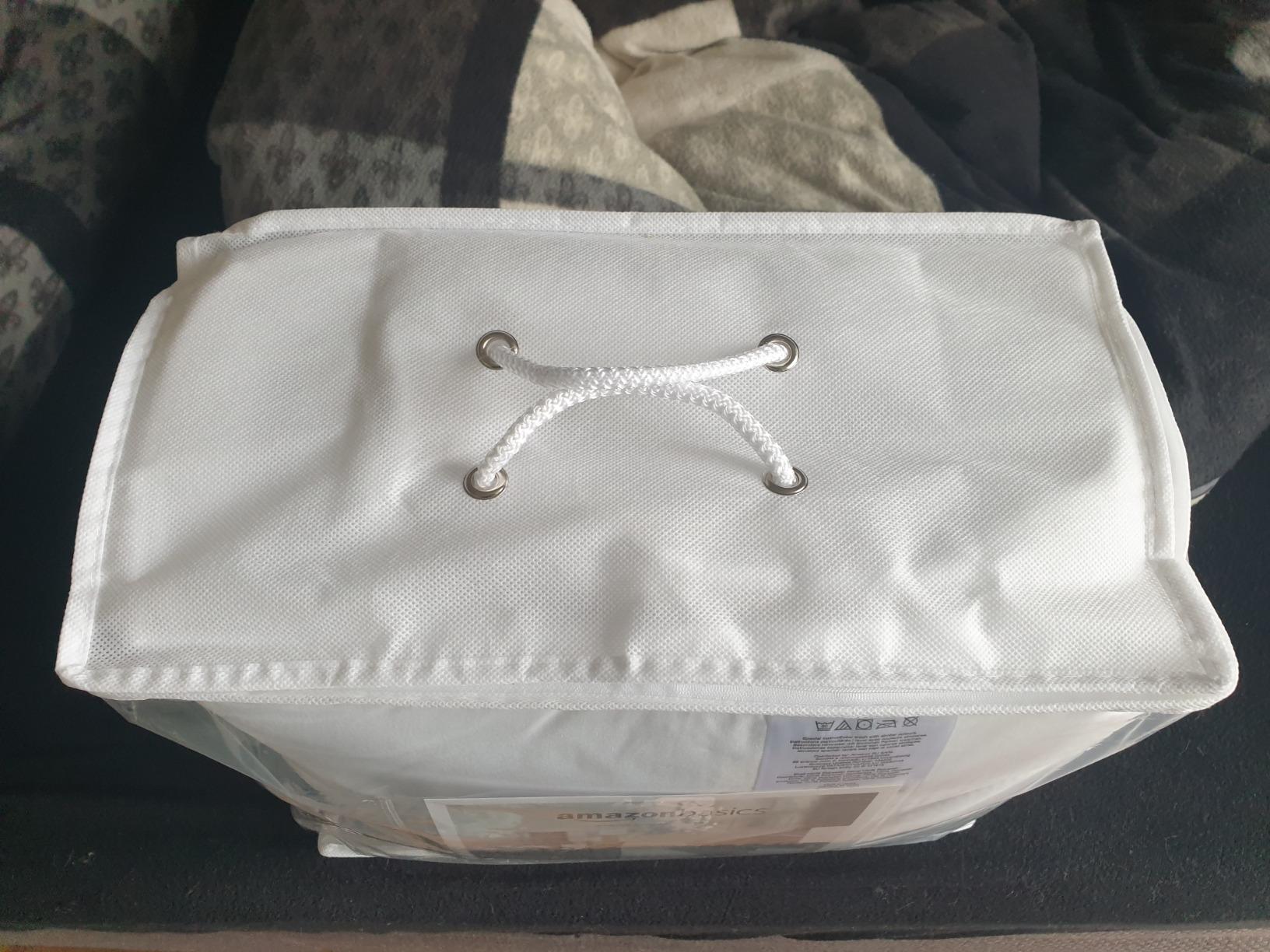 Amazon Basics Piumino 4 Stagioni Bambino Bianco con Cuscino
