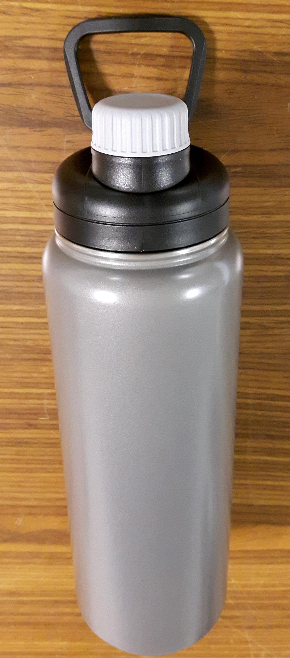 AmazonBasics Bottiglia Termica Acciaio 890 ml Grigio Beccuccio
