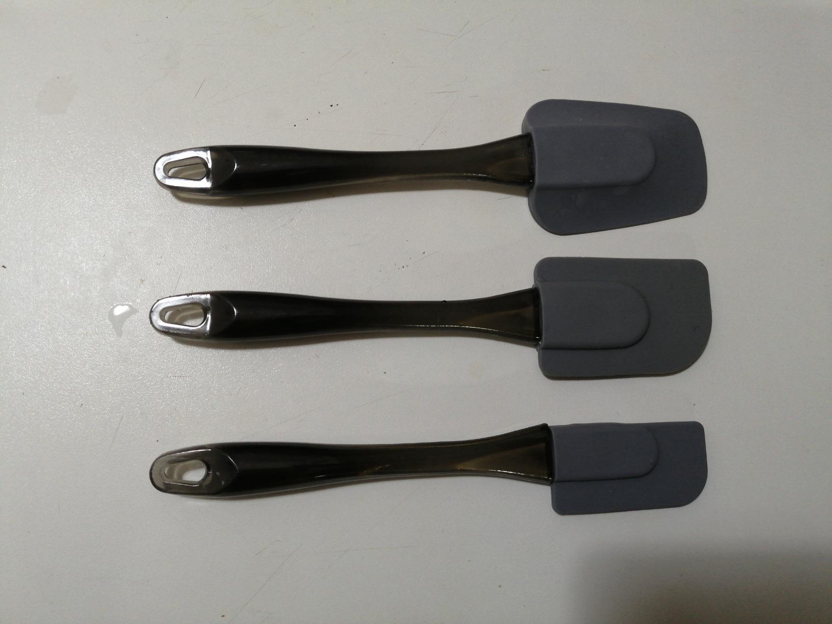 AmazonBasics Set 3 Spatole Silicone Grigio Cucina