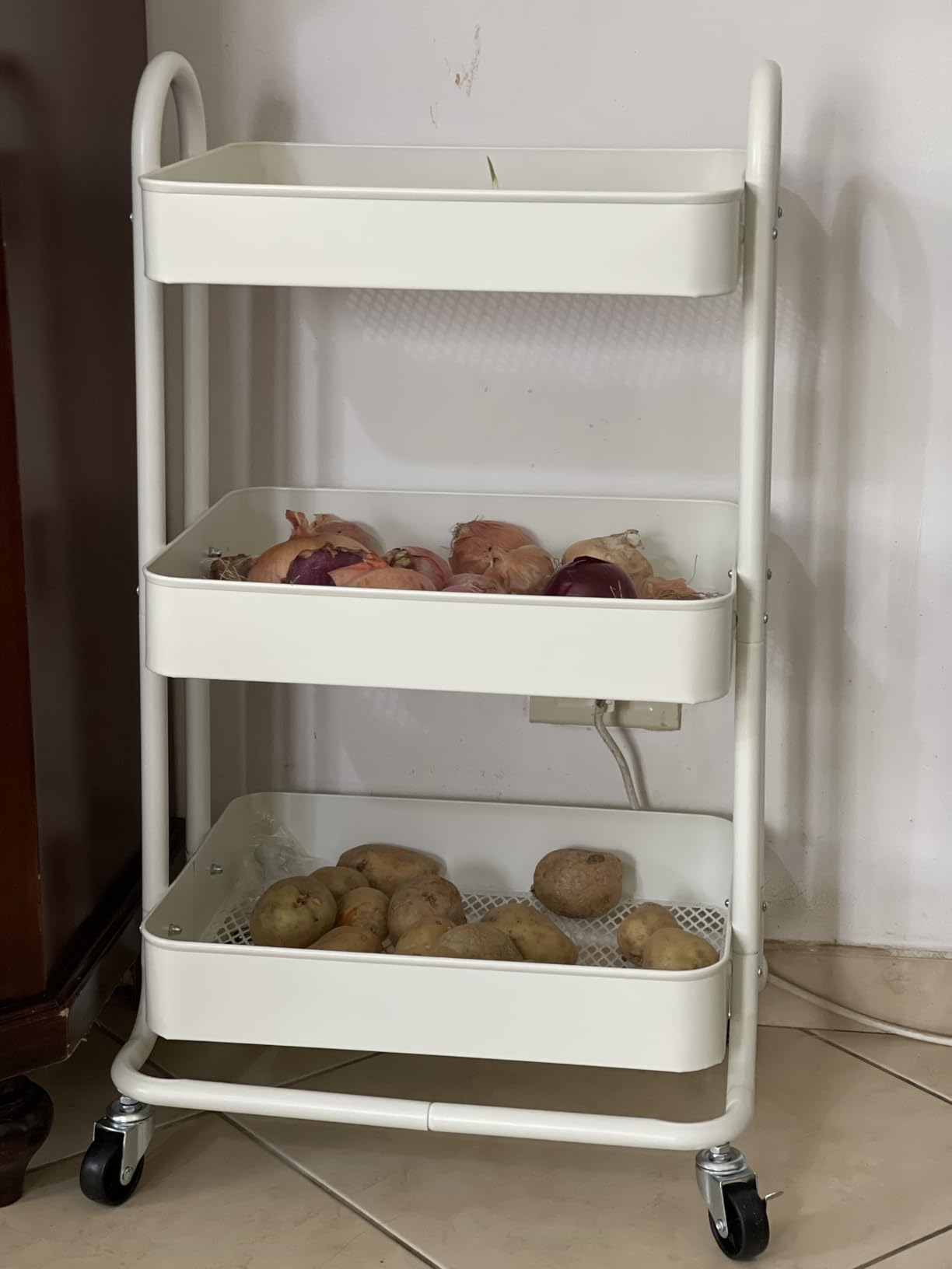 Amazon Basics Carrello 3 Ripiani con Ruote Bianco Cucina