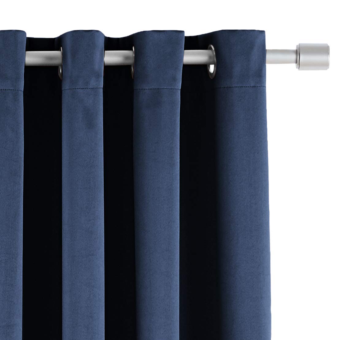 Amazon Basics coppia tende oscuranti occhielli blu navy 52x95 pollici