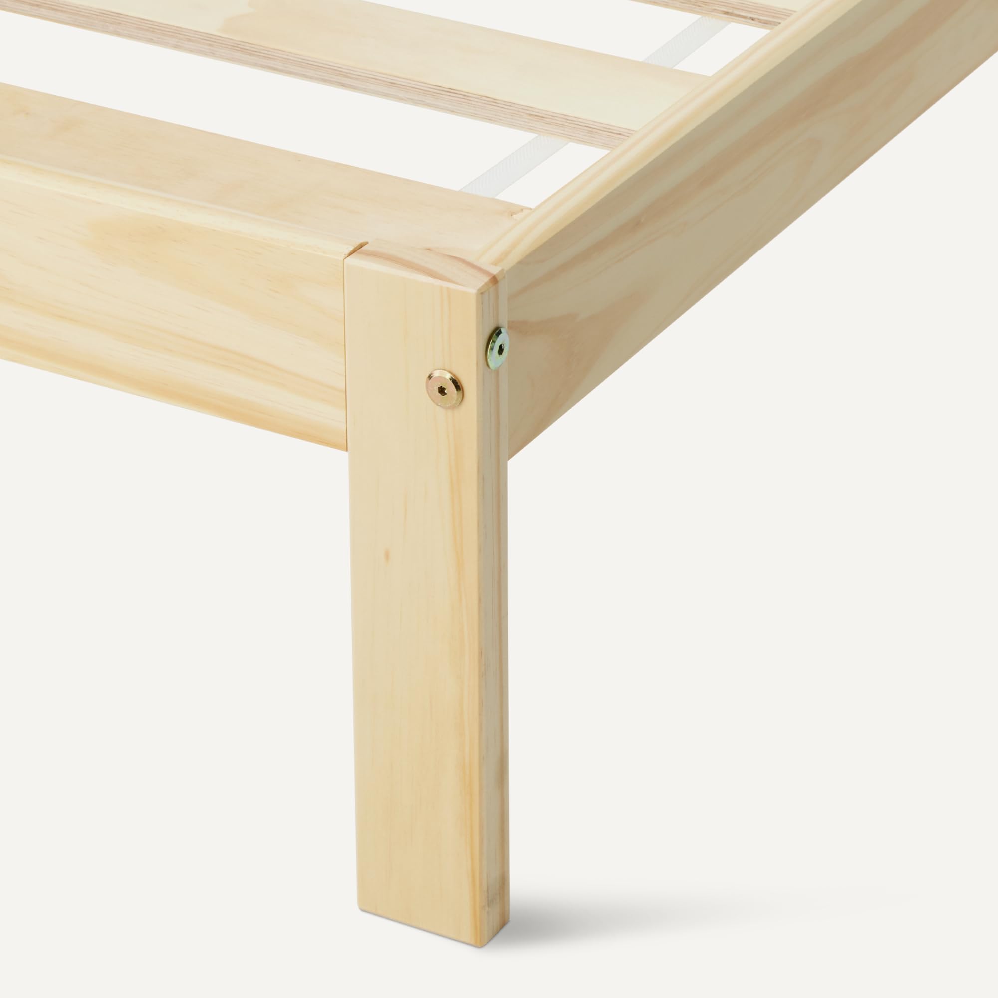 Amazon Basics letto singolo in pino 90x200 con testiera