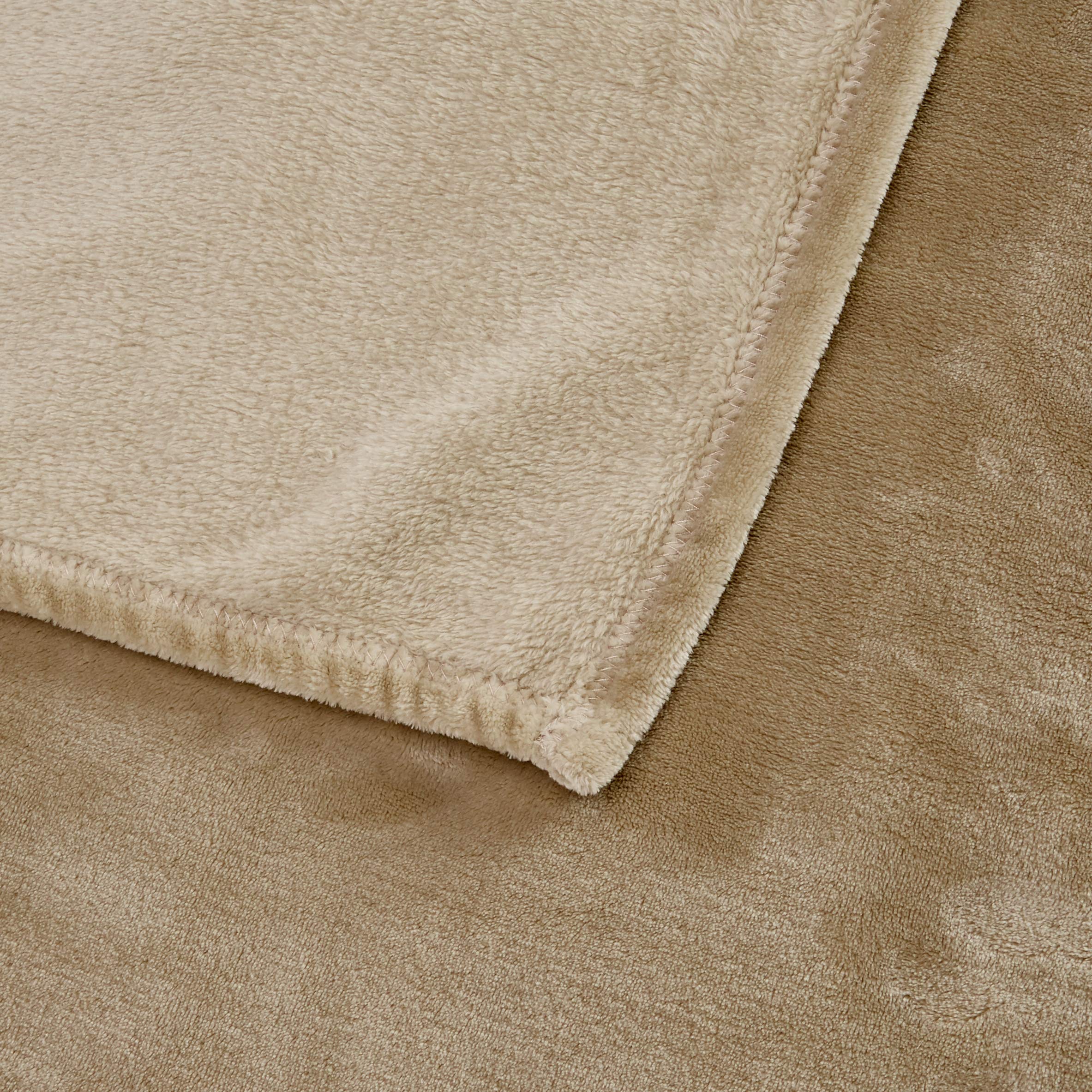 AmazonBasics coperta pile sabbia 229x274 cm