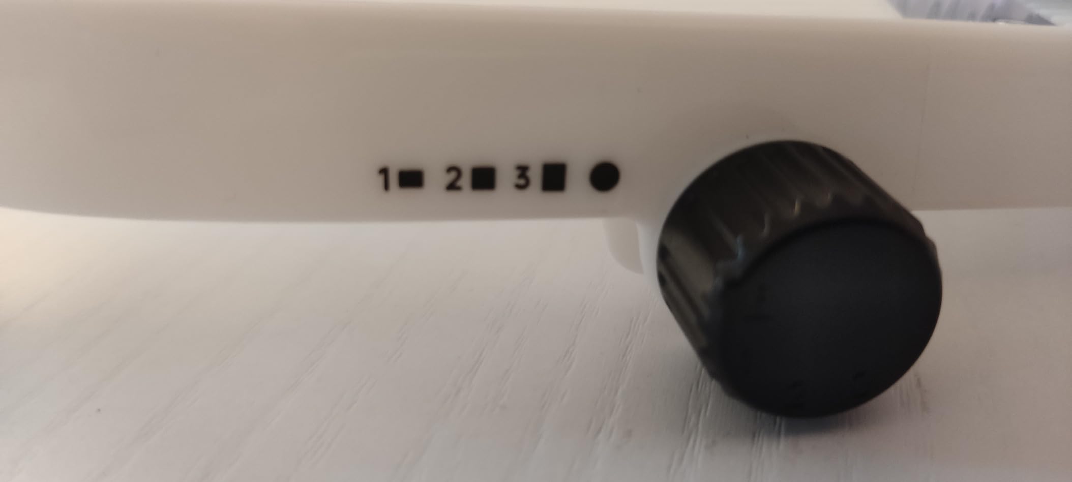 Amazon Basics Mandolina Manuale Bianca 3 Spessori Acciaio