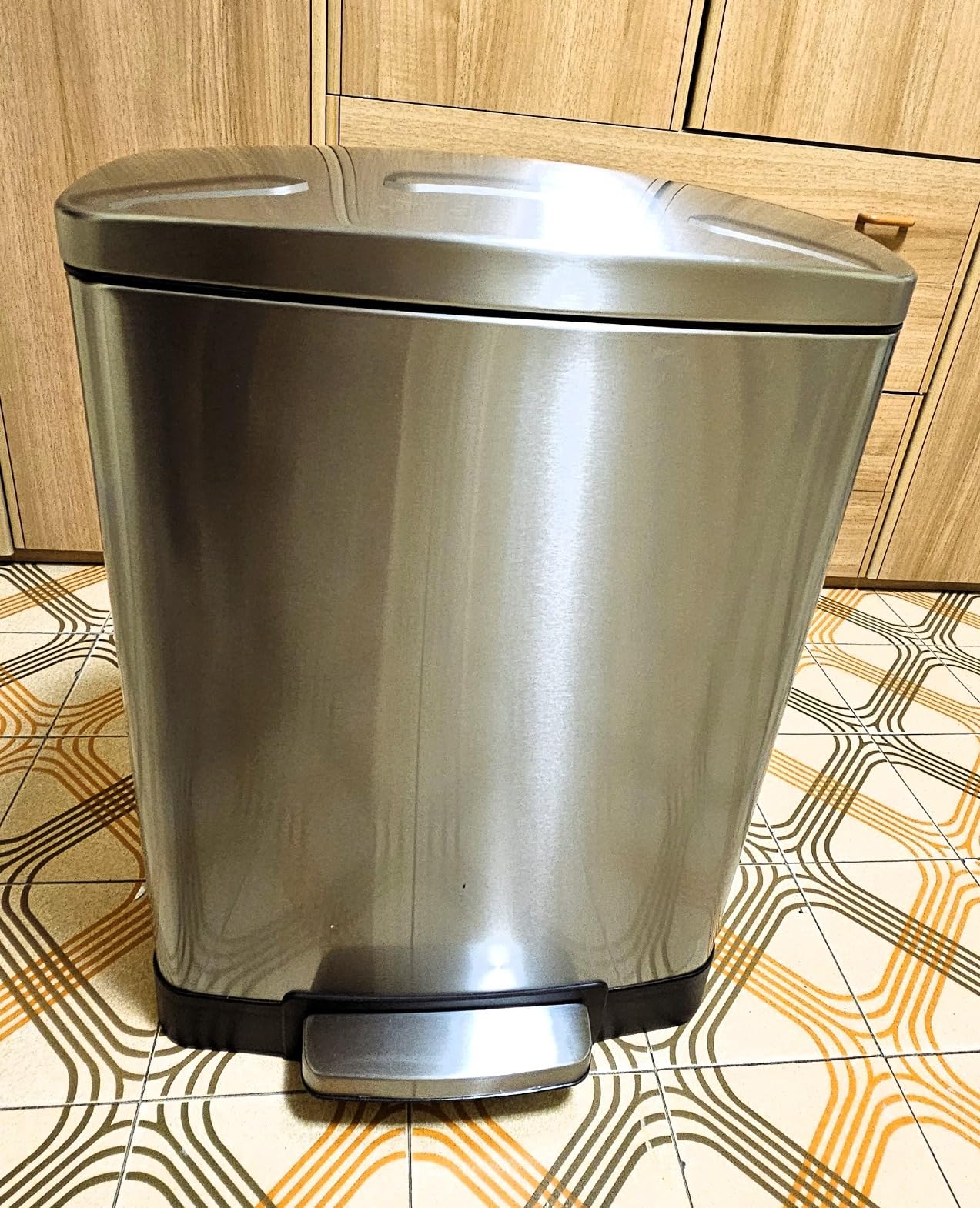 AmazonBasics Pattumiera 30+30L Doppia 60L Acciaio Inox