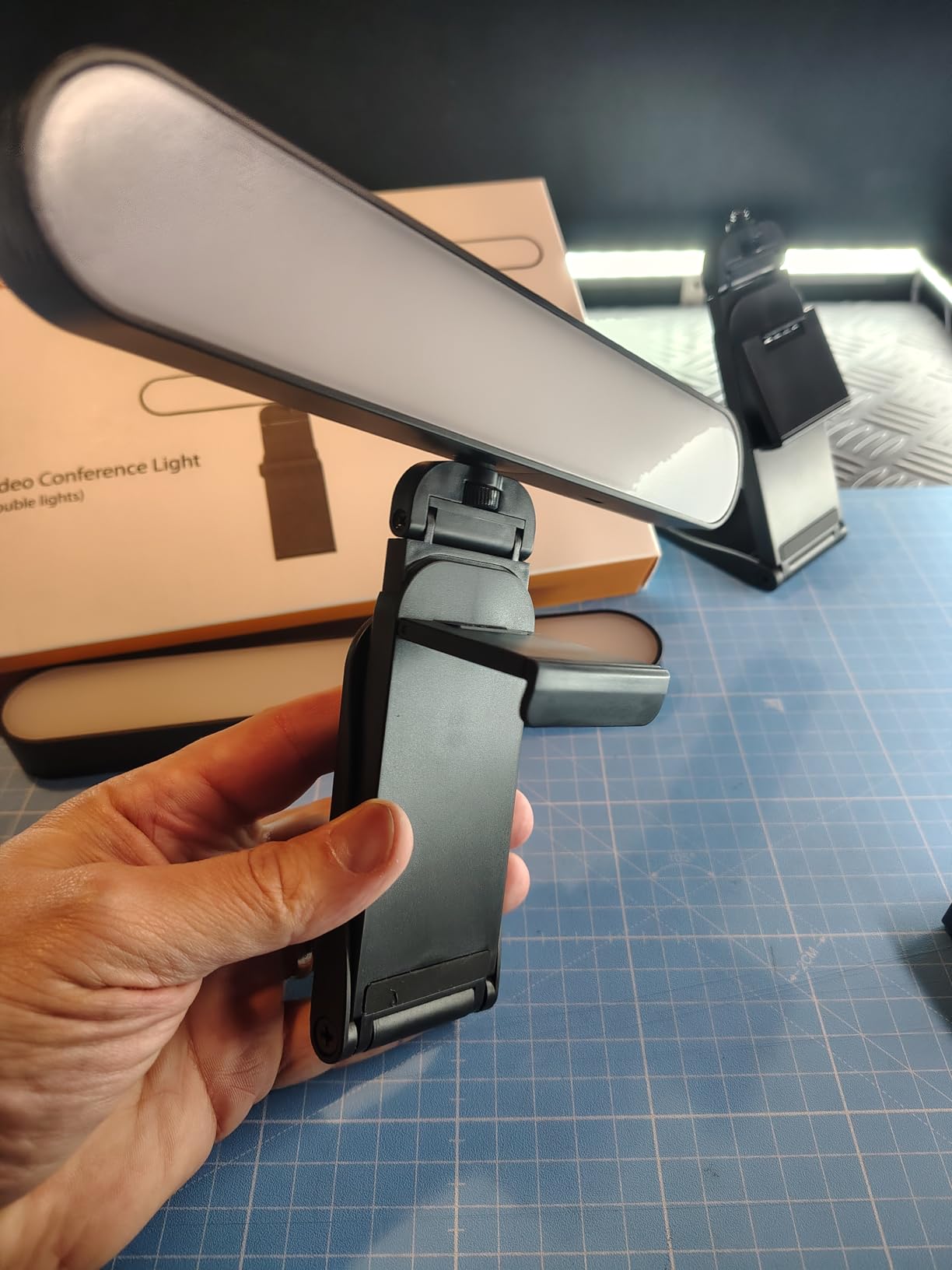 RealPlus luce video LED con supporto 1 pezzo luce morbida