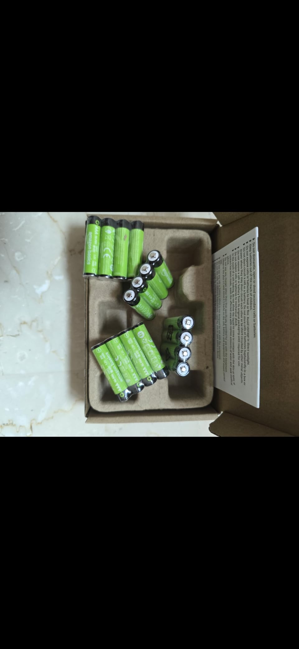 Amazon Basics Batterie AAA Ricaricabili 800mAh 12 Pezzi