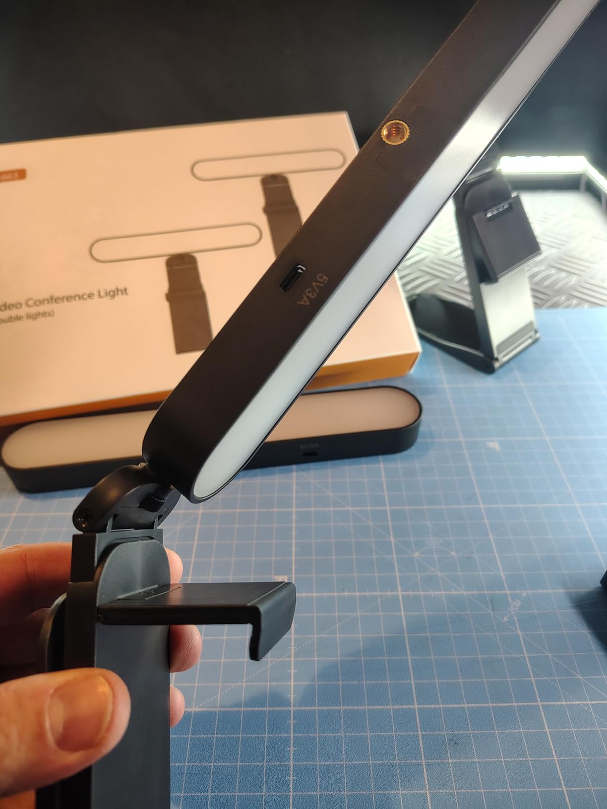 RealPlus luce video LED con supporto 1 pezzo luce morbida